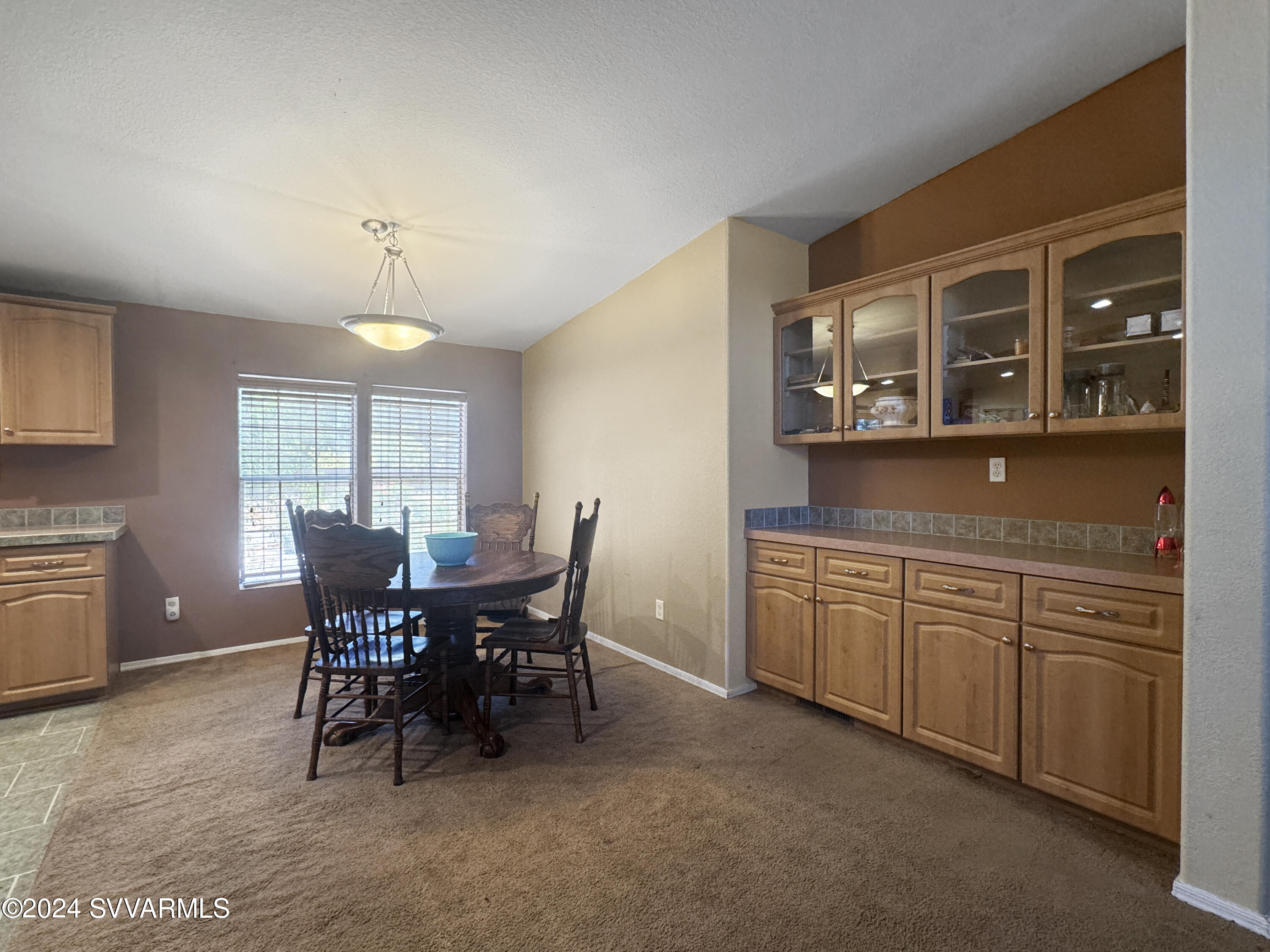 1120 S Territory Trail