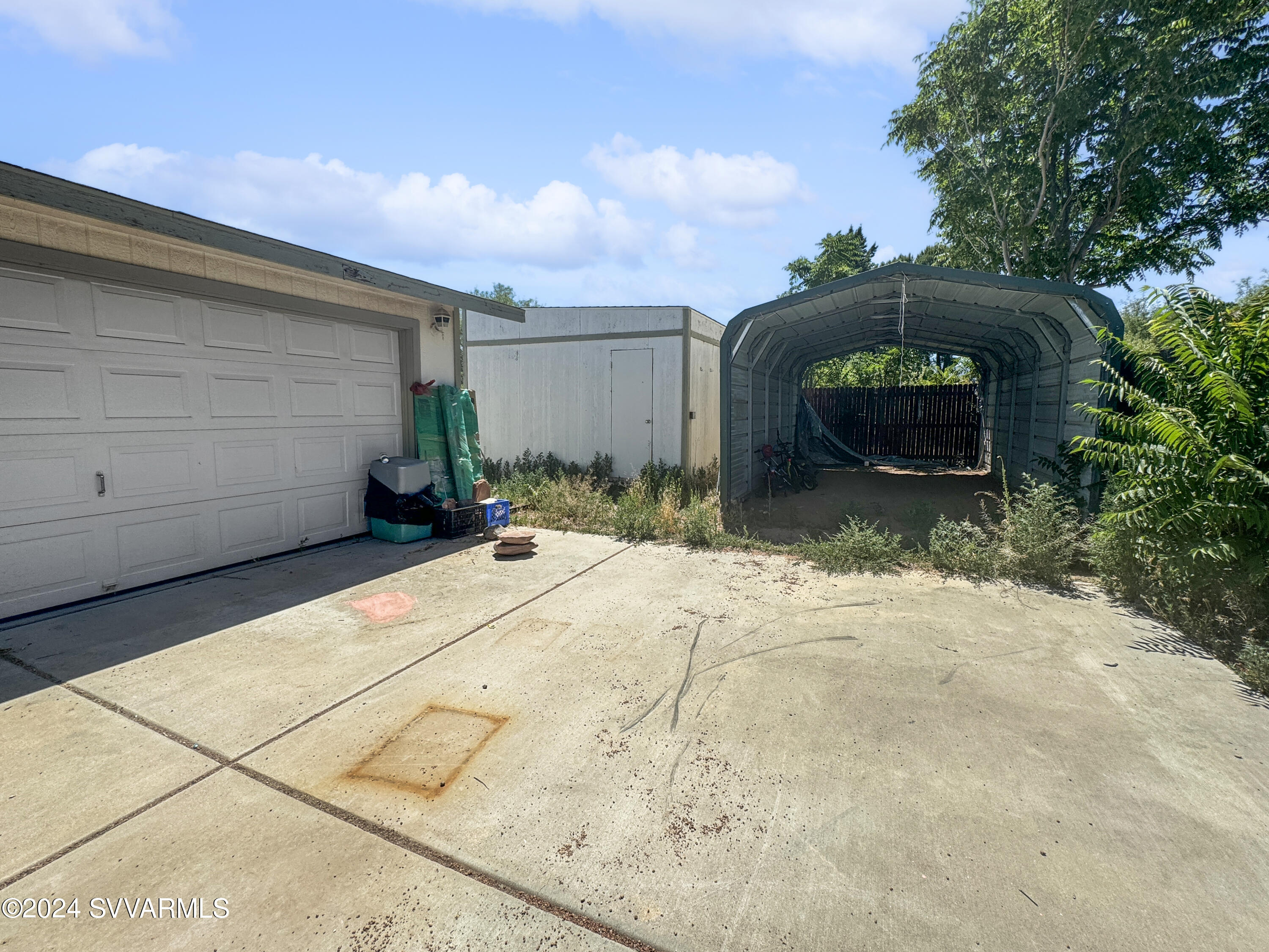 1120 S Territory Trail