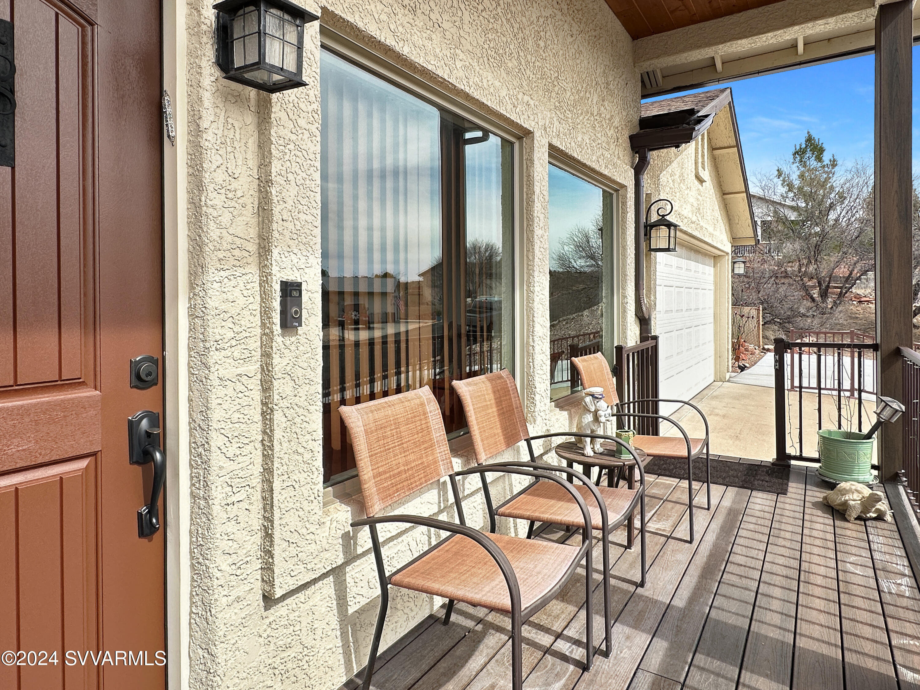 10600 E Valley View Drive