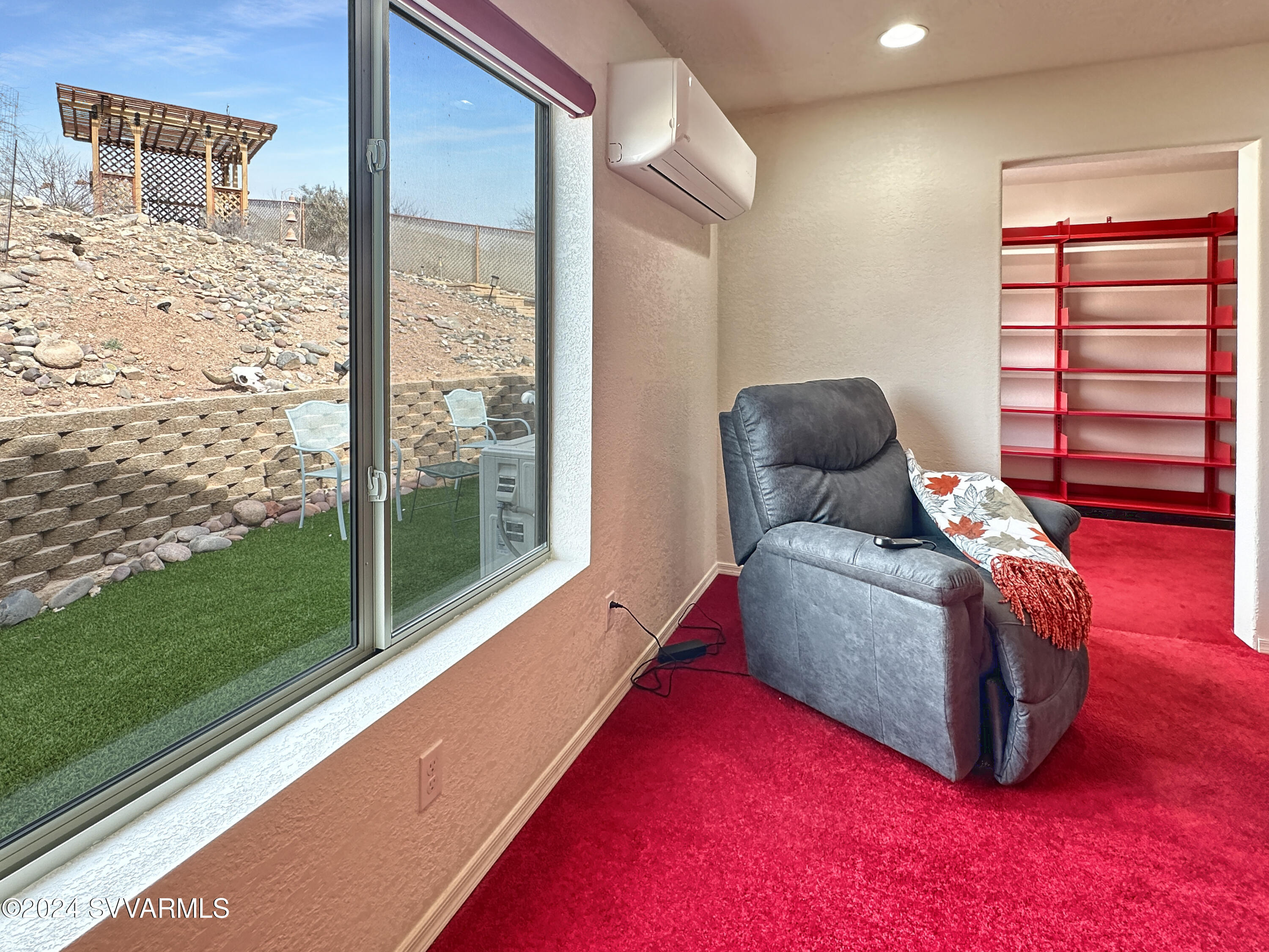 10600 E Valley View Drive