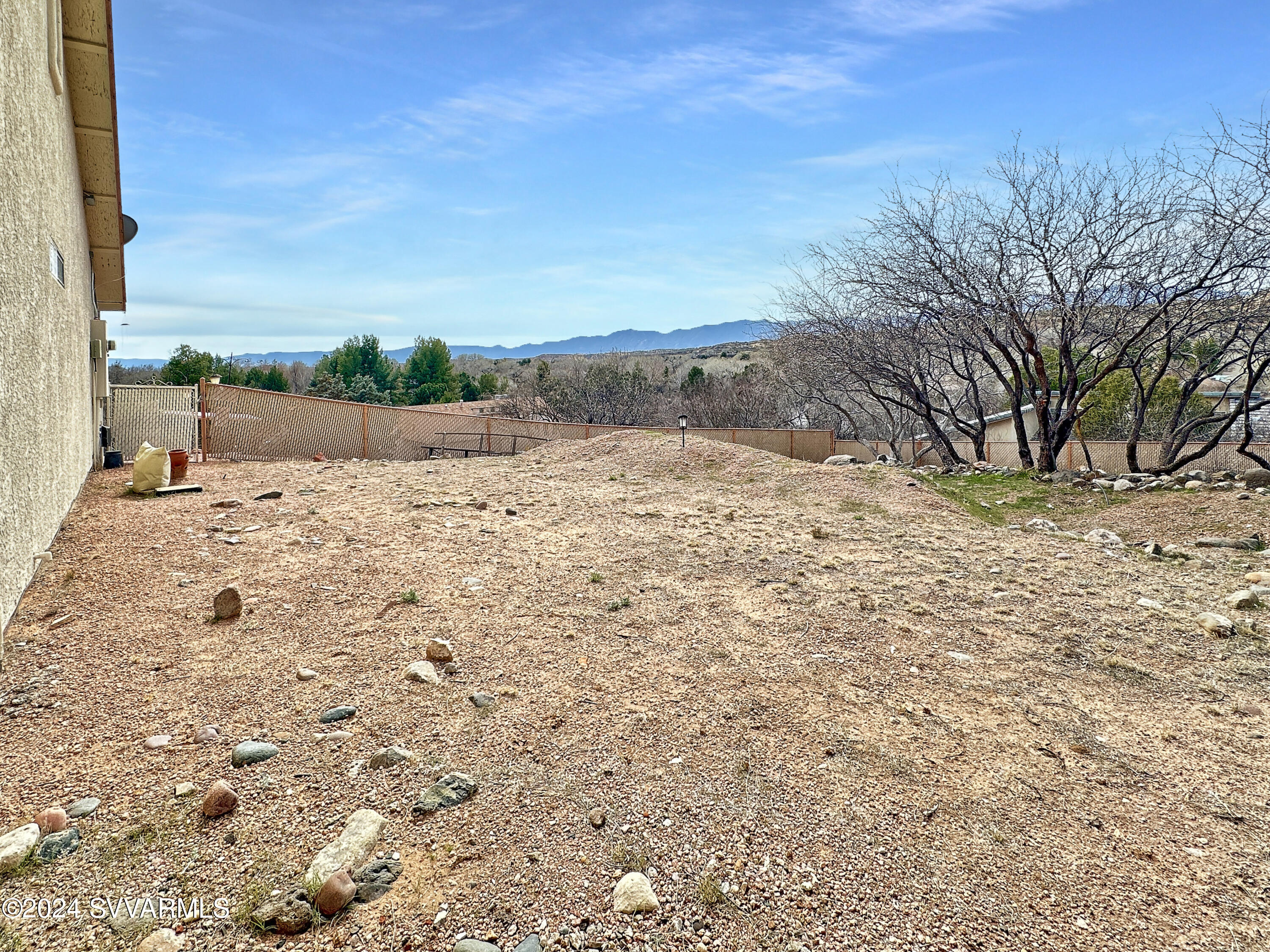 10600 E Valley View Drive