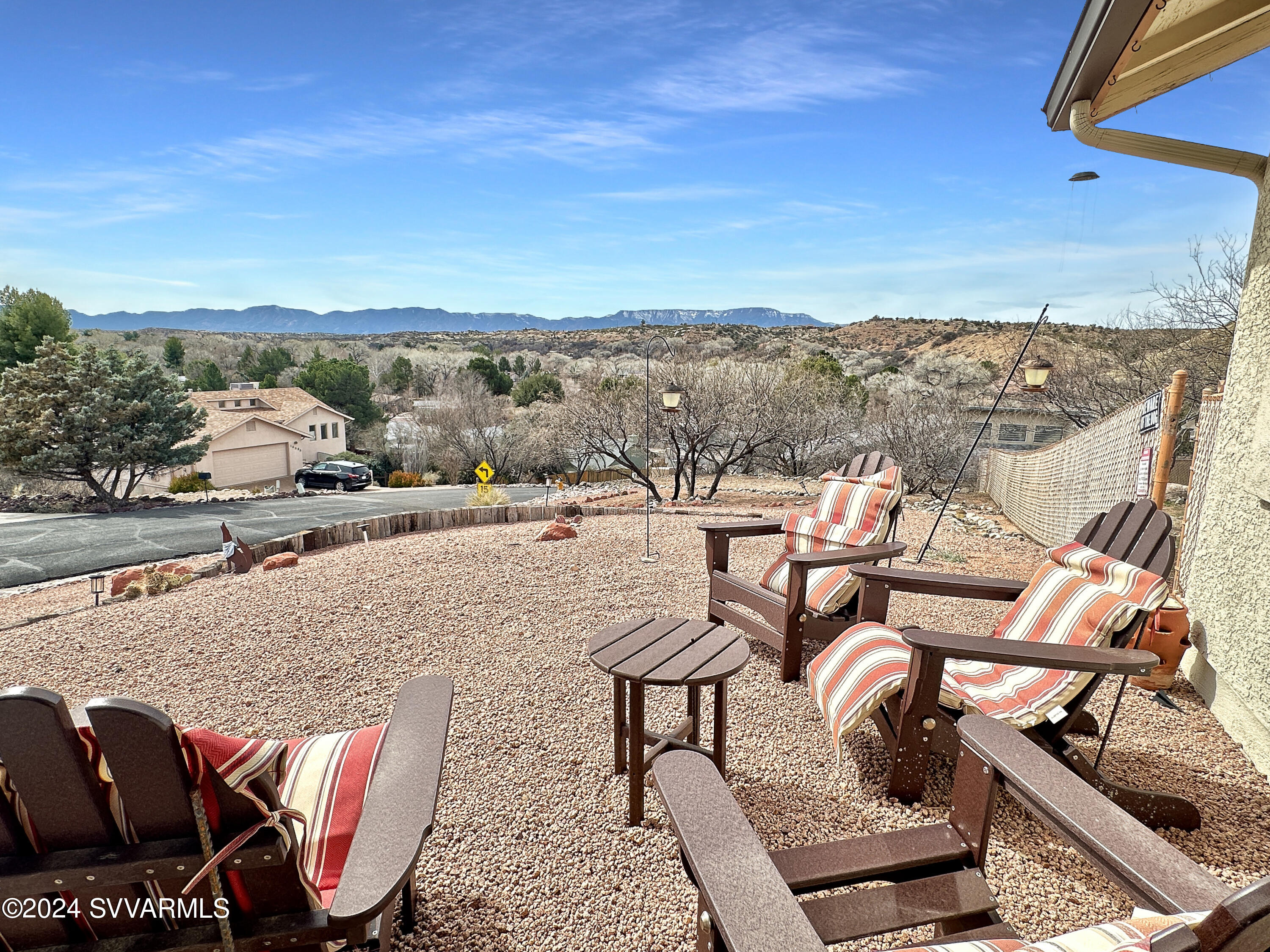 10600 E Valley View Drive