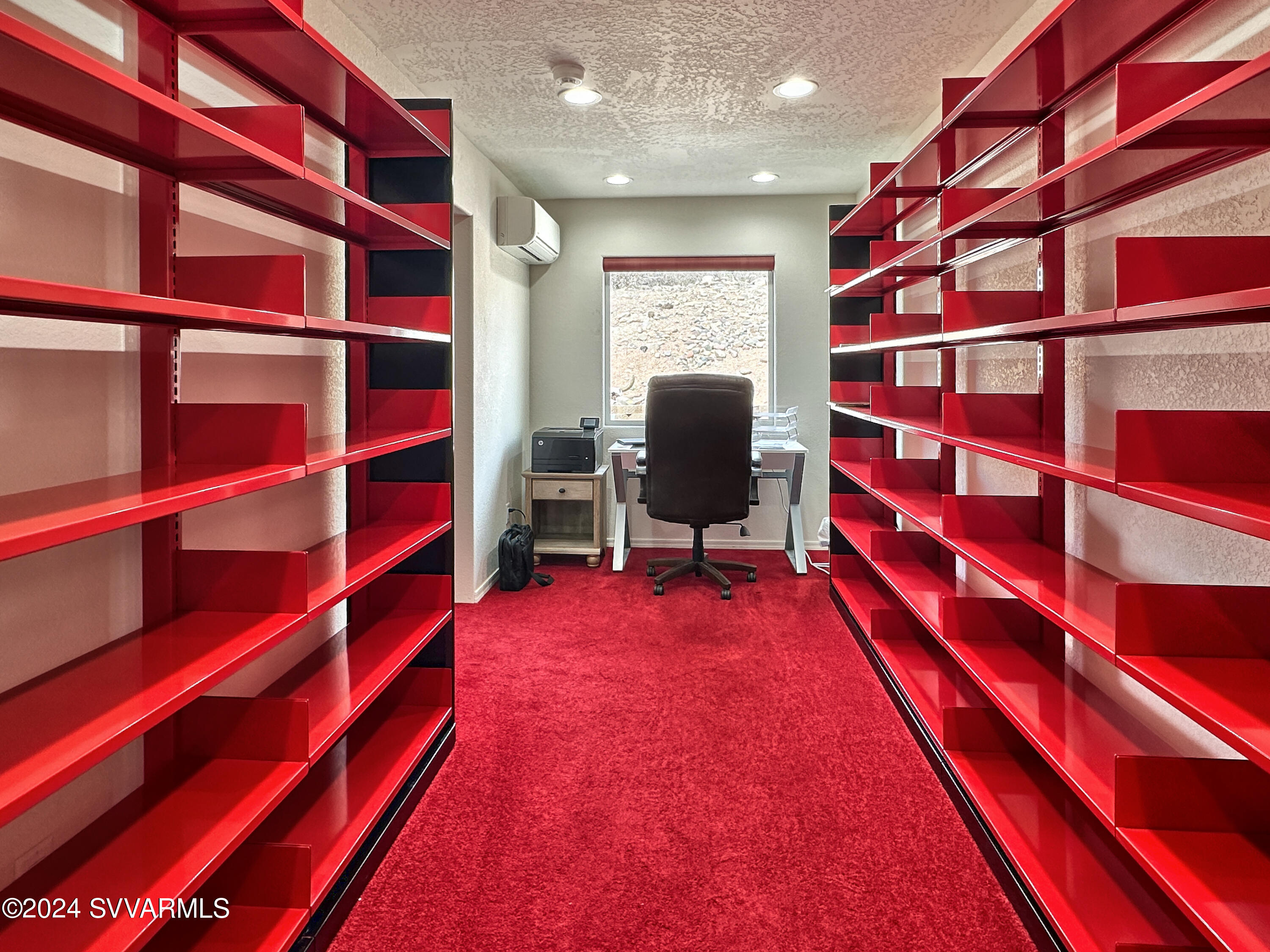 10600 E Valley View Drive