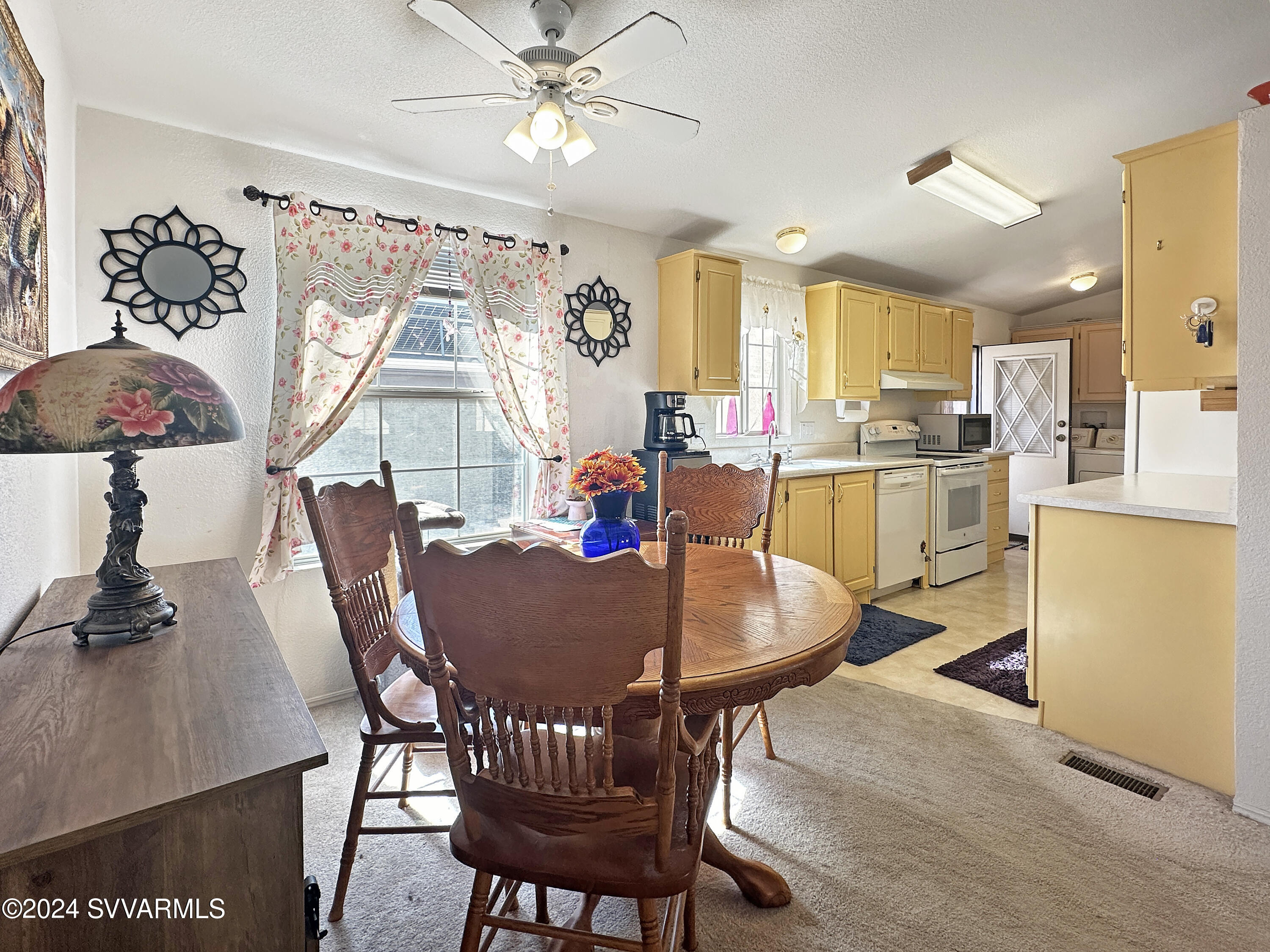 2050 W State Route 89a, 304