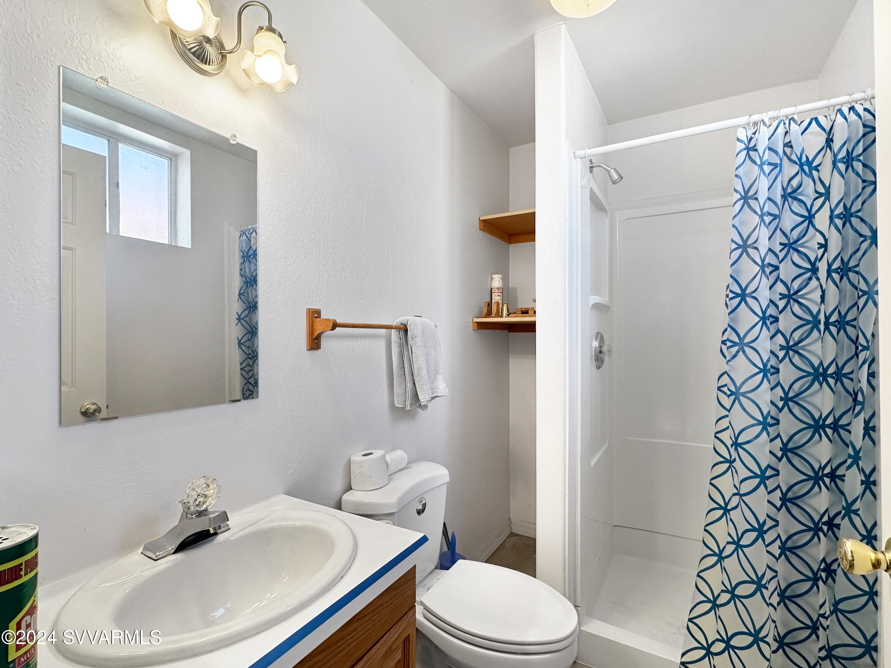 3695 E Juniper Drive