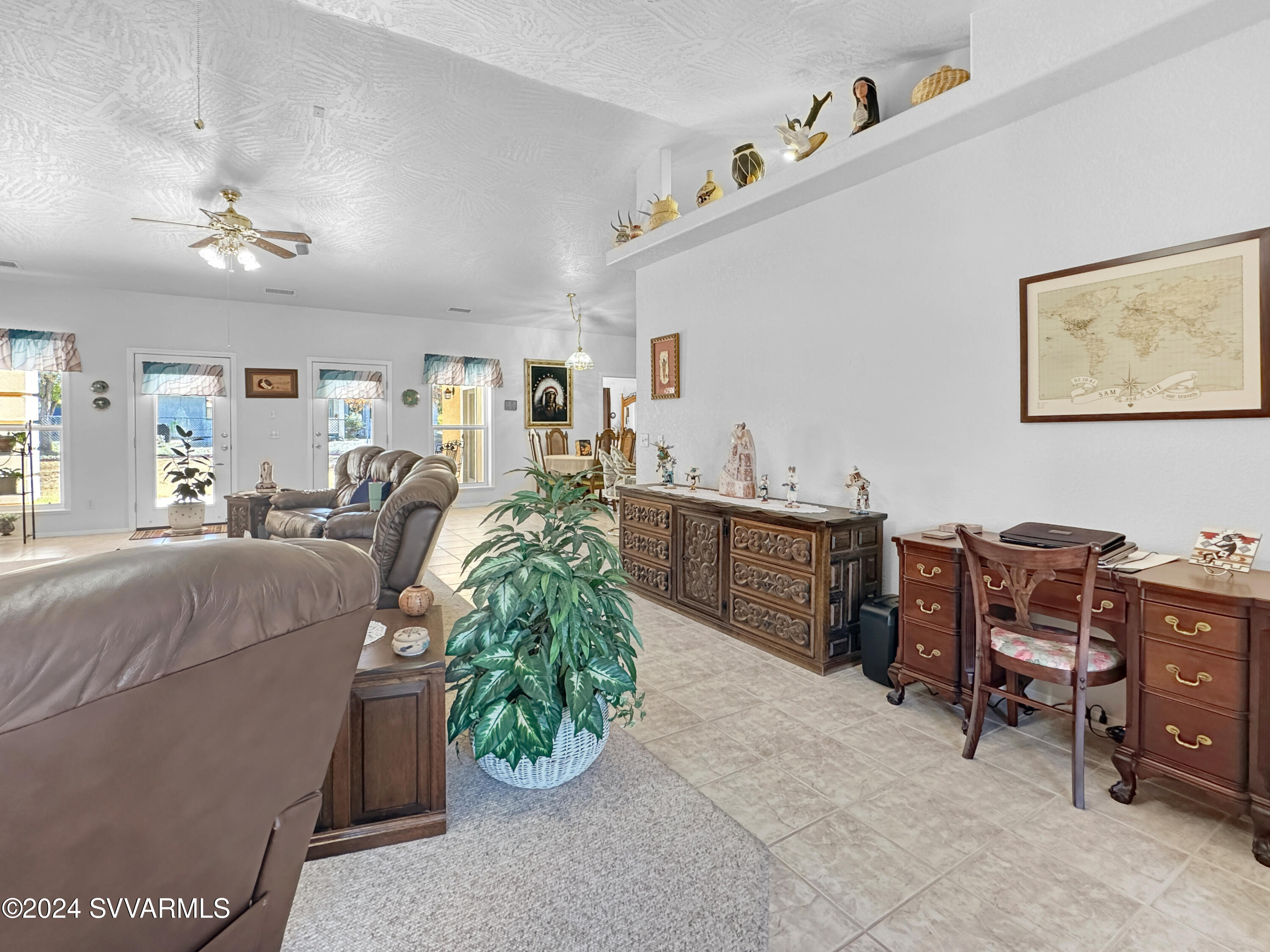 3695 E Juniper Drive