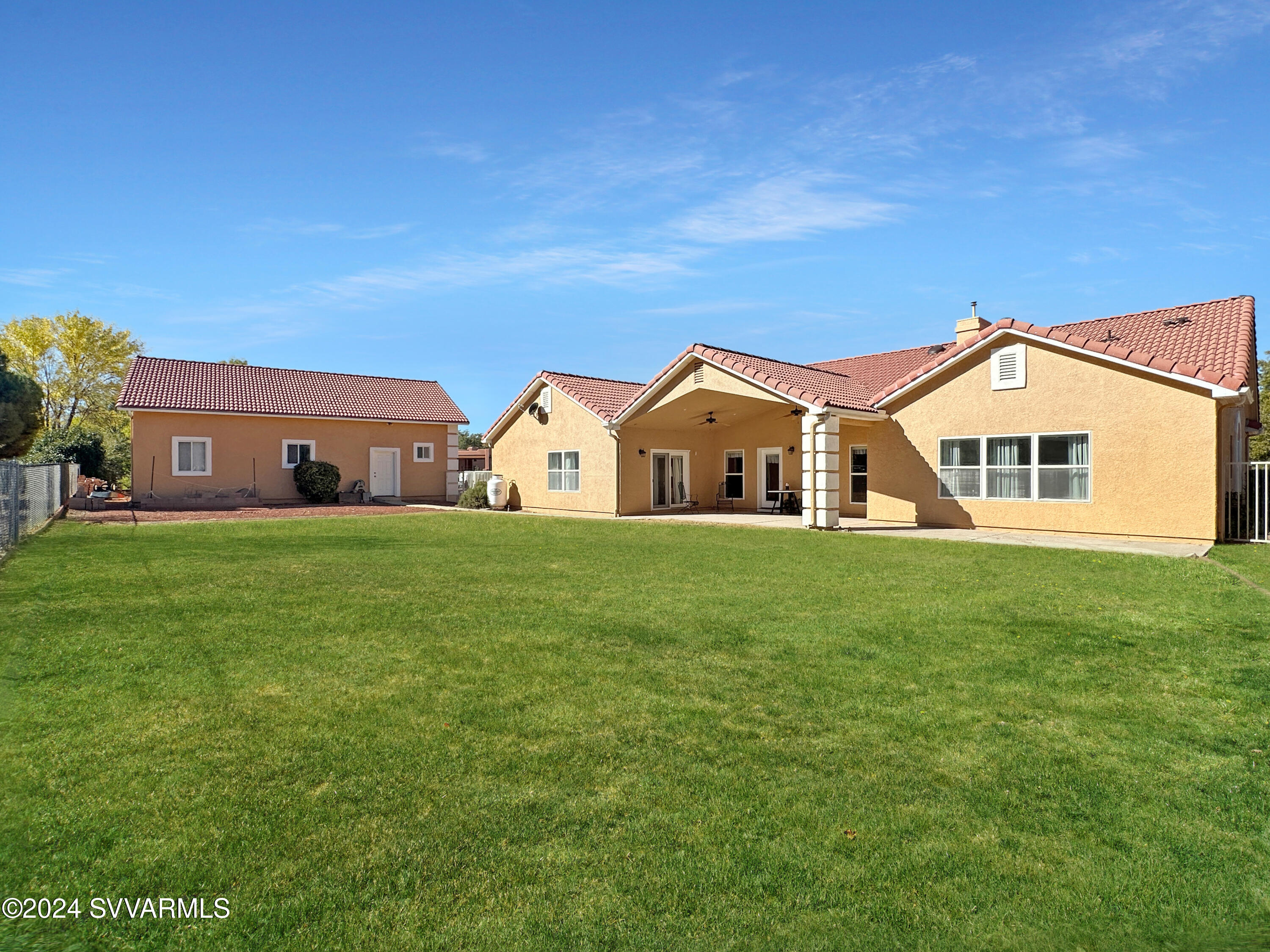 3695 E Juniper Drive