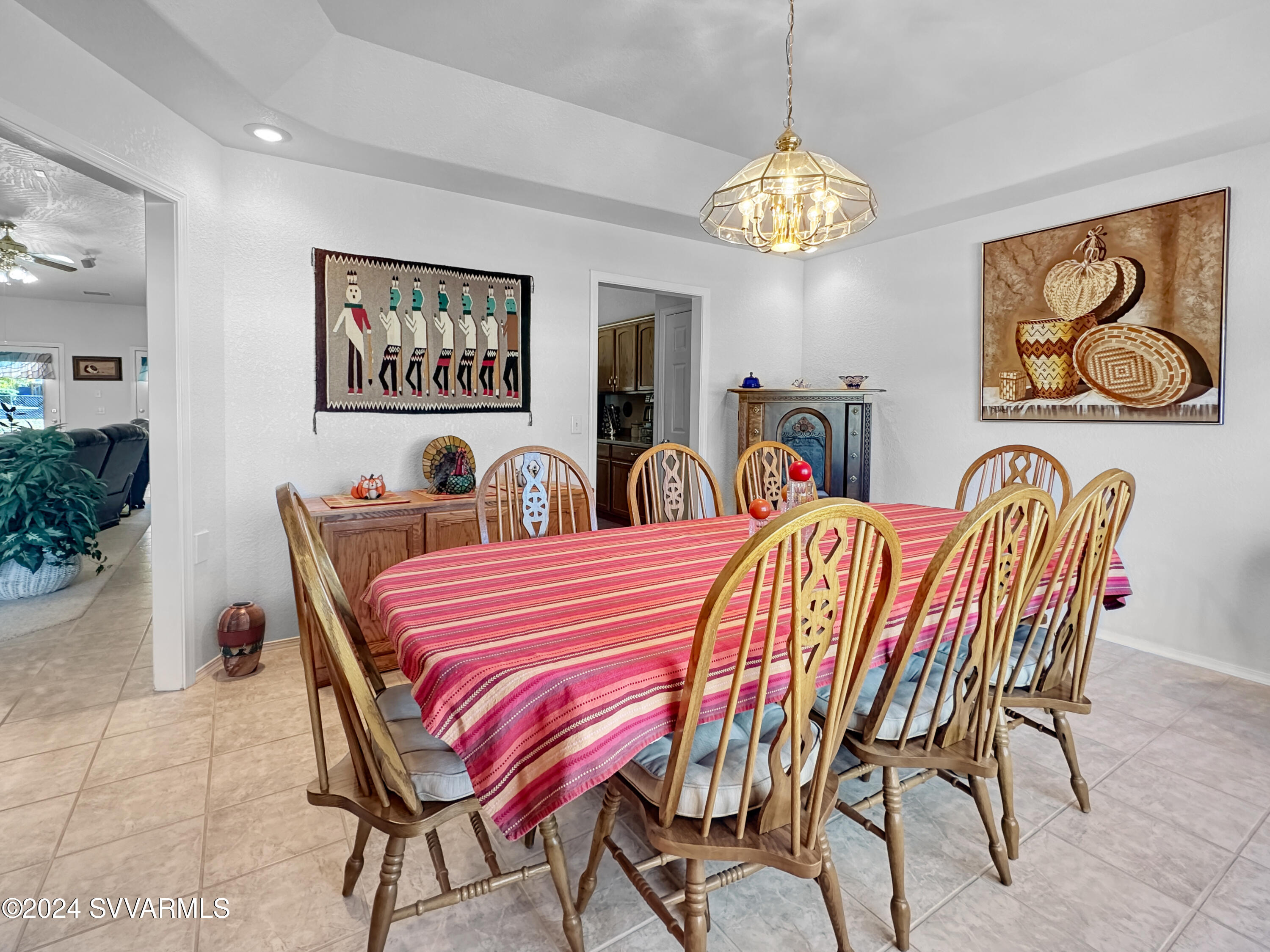 3695 E Juniper Drive