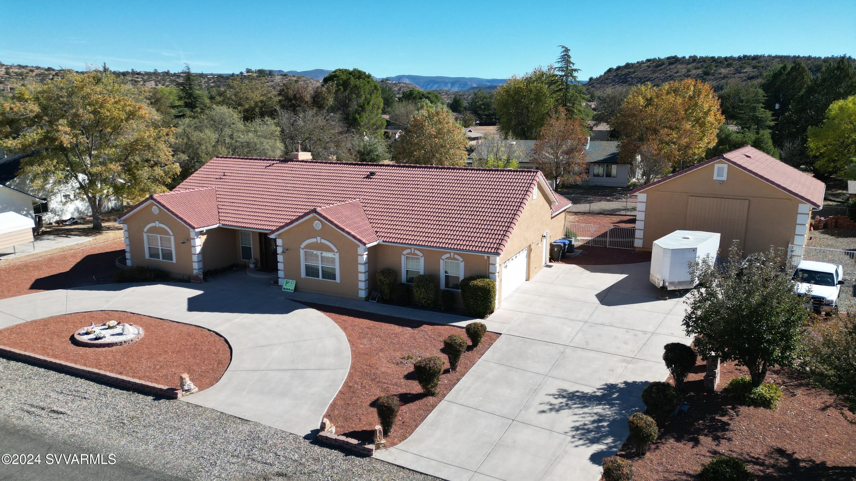 3695 E Juniper Drive