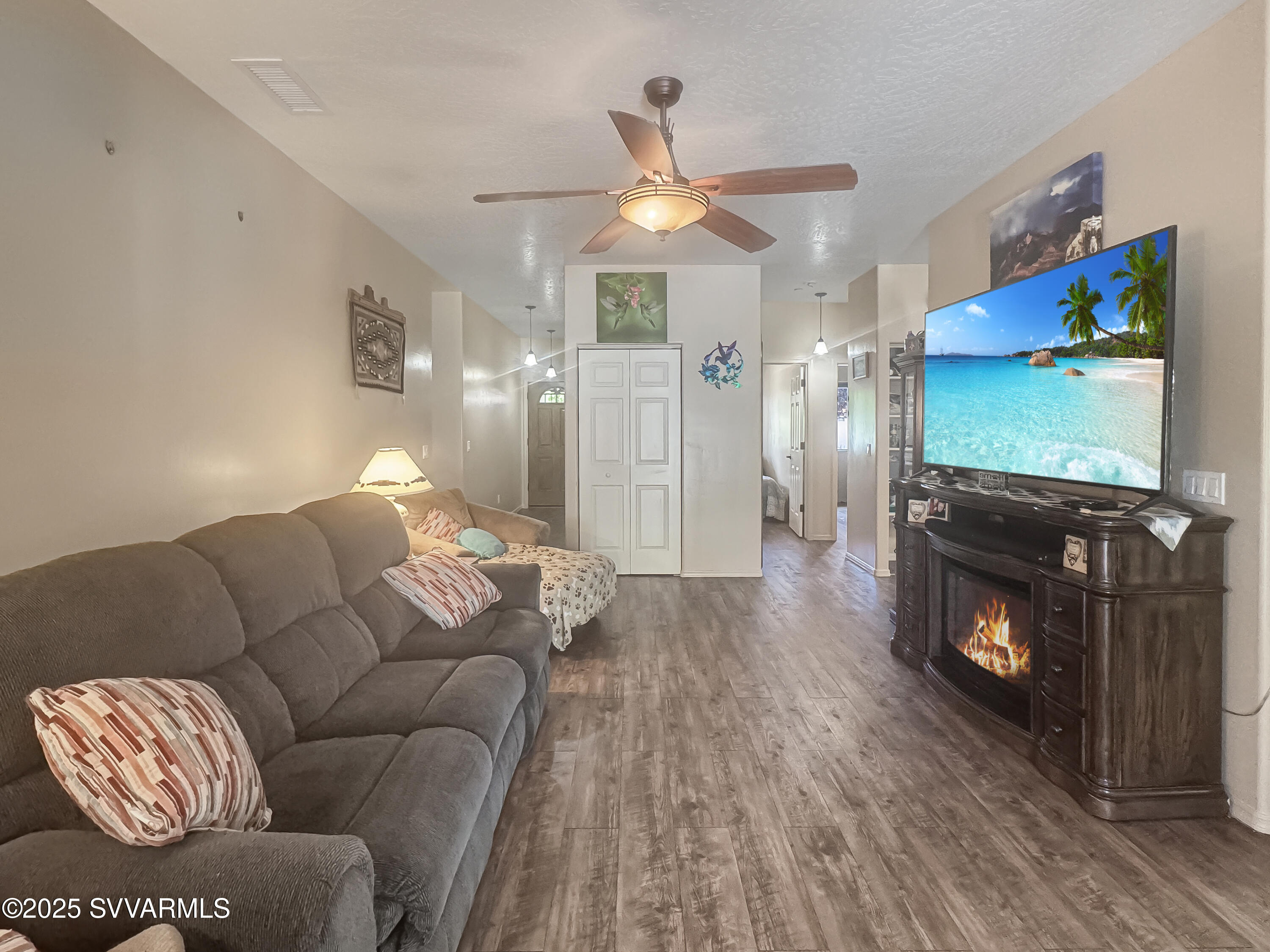 1435 N Eagle View Drive