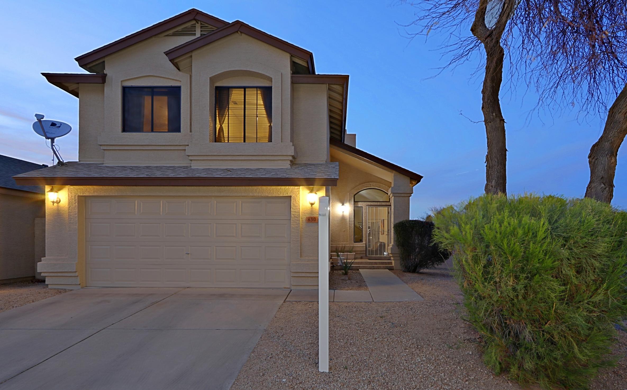 830 E ROSEMONTE Drive