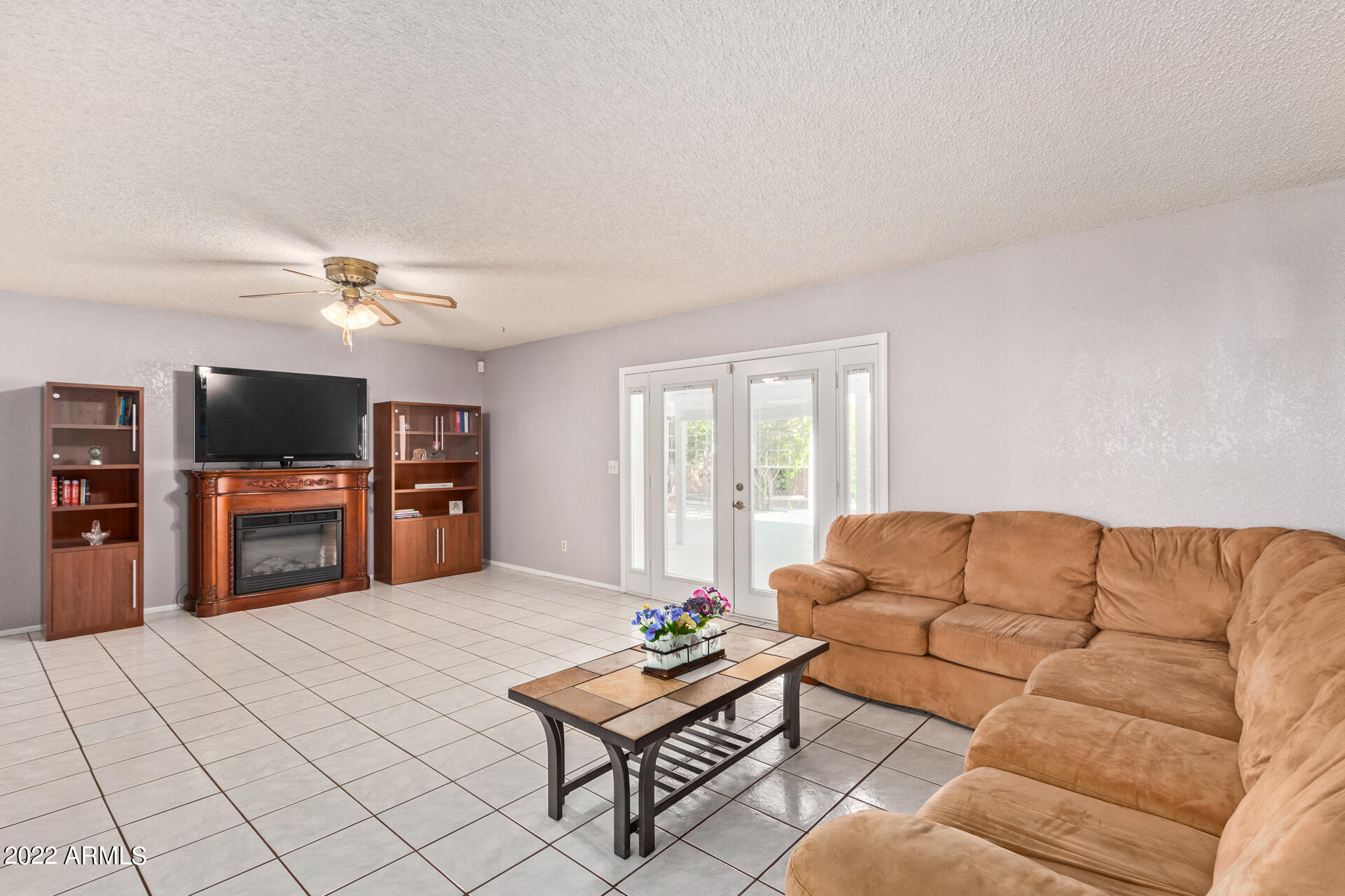 1047 S 75TH Place