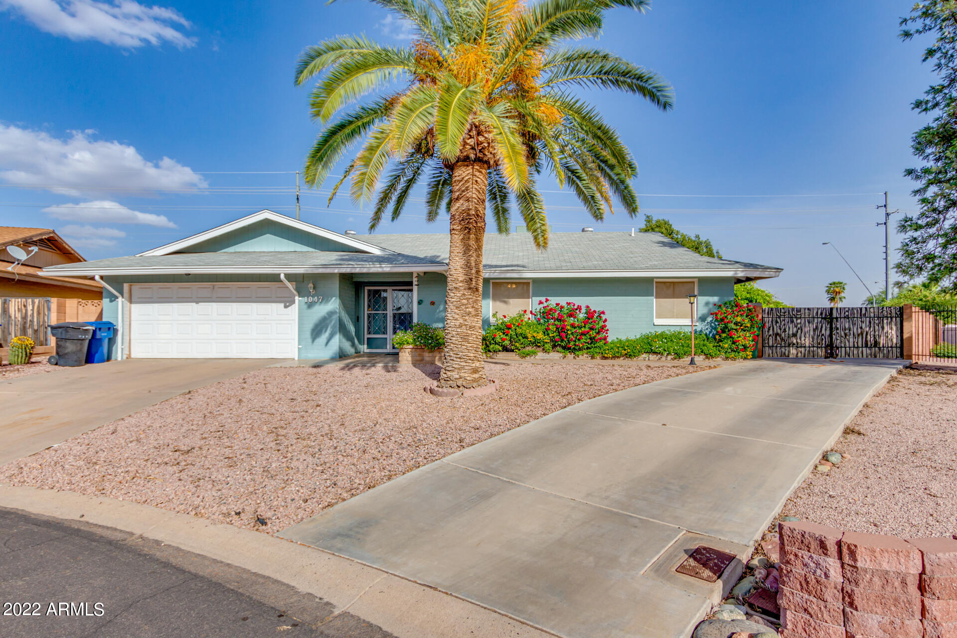 1047 S 75TH Place