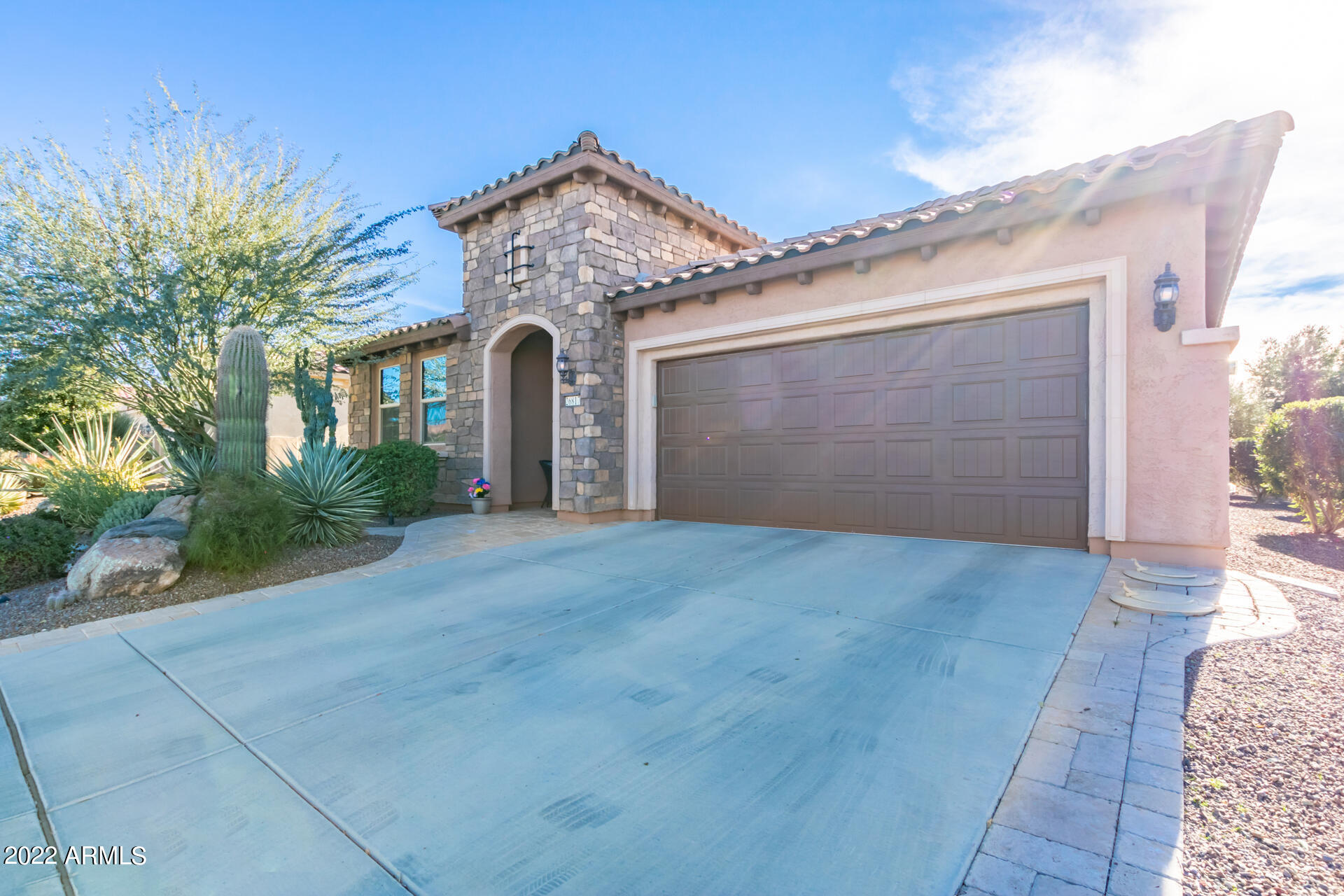 26817 W ESCUDA Drive
