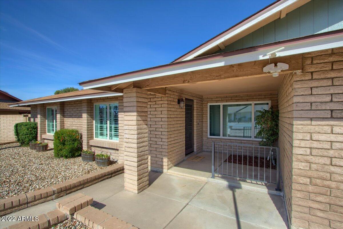1128 E WESCOTT Drive