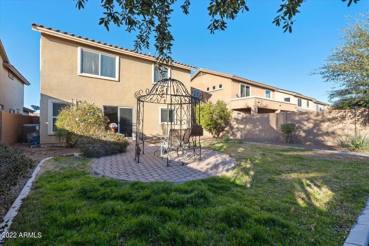 41321 W CAHILL Drive