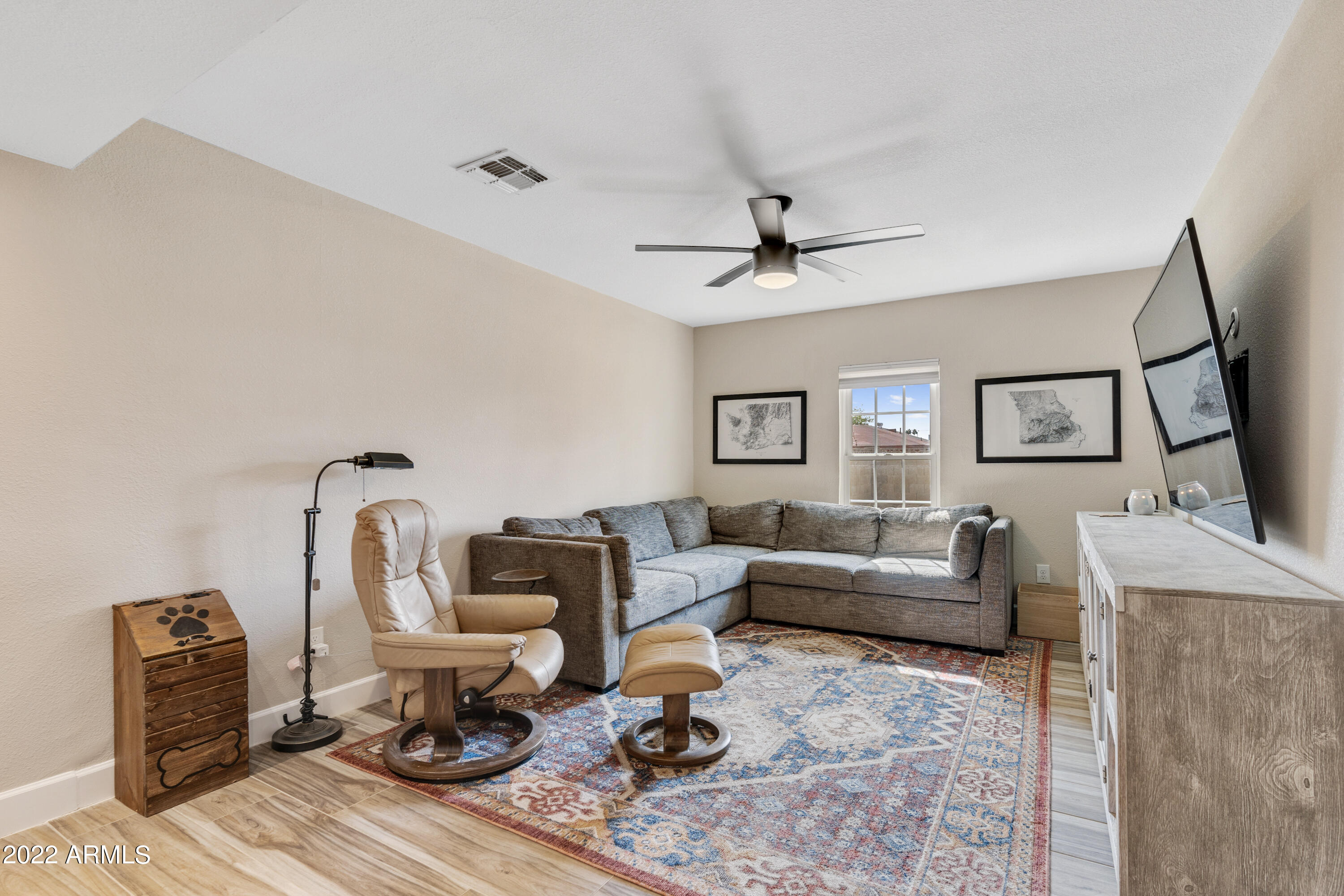 2239 W OSBORN Road