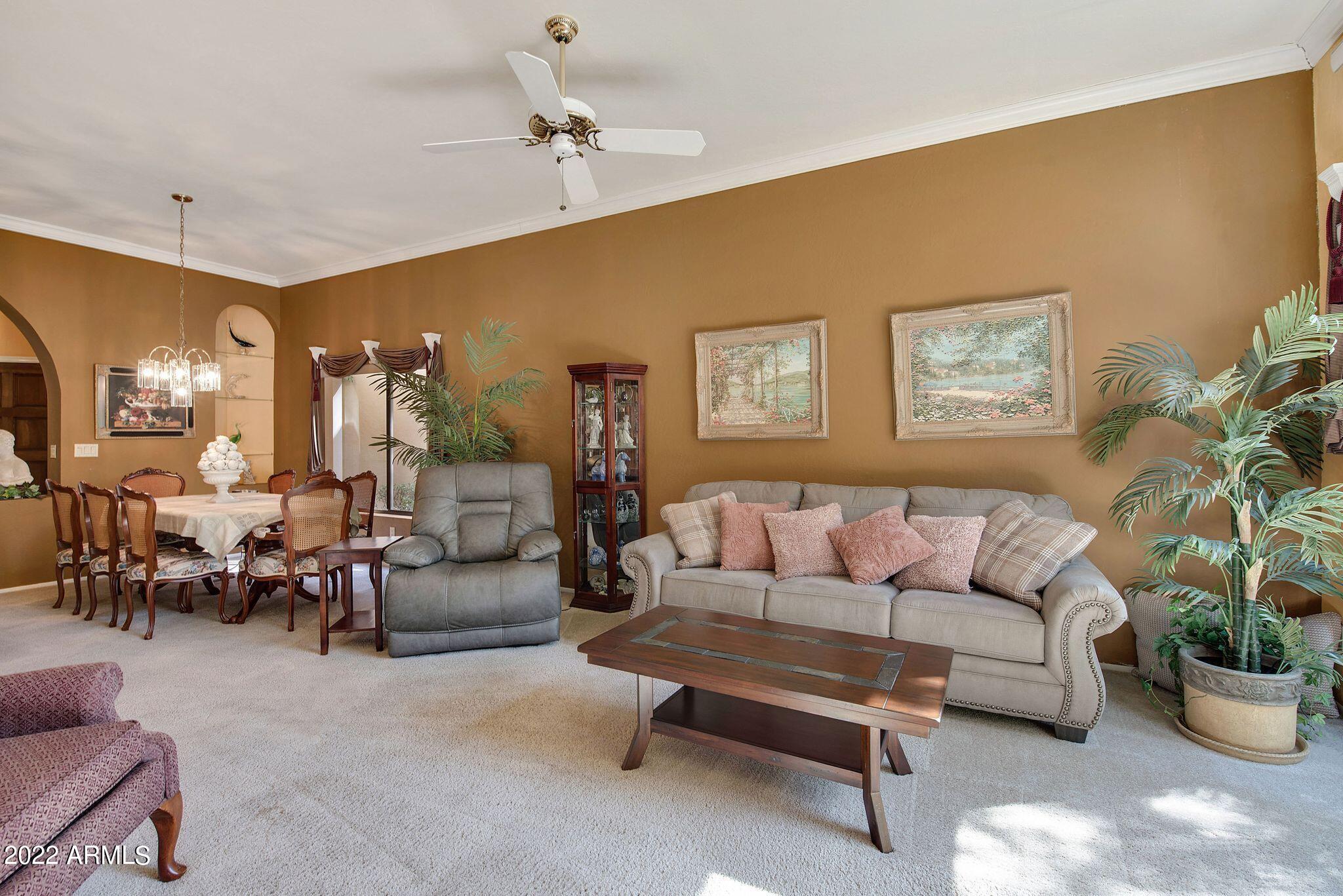 4131 E ALTADENA Avenue