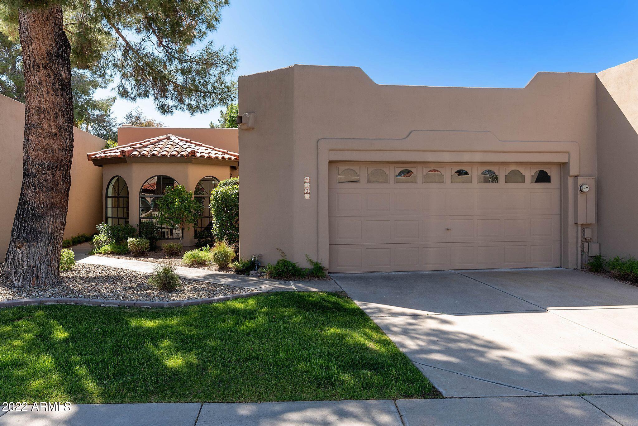 4131 E ALTADENA Avenue