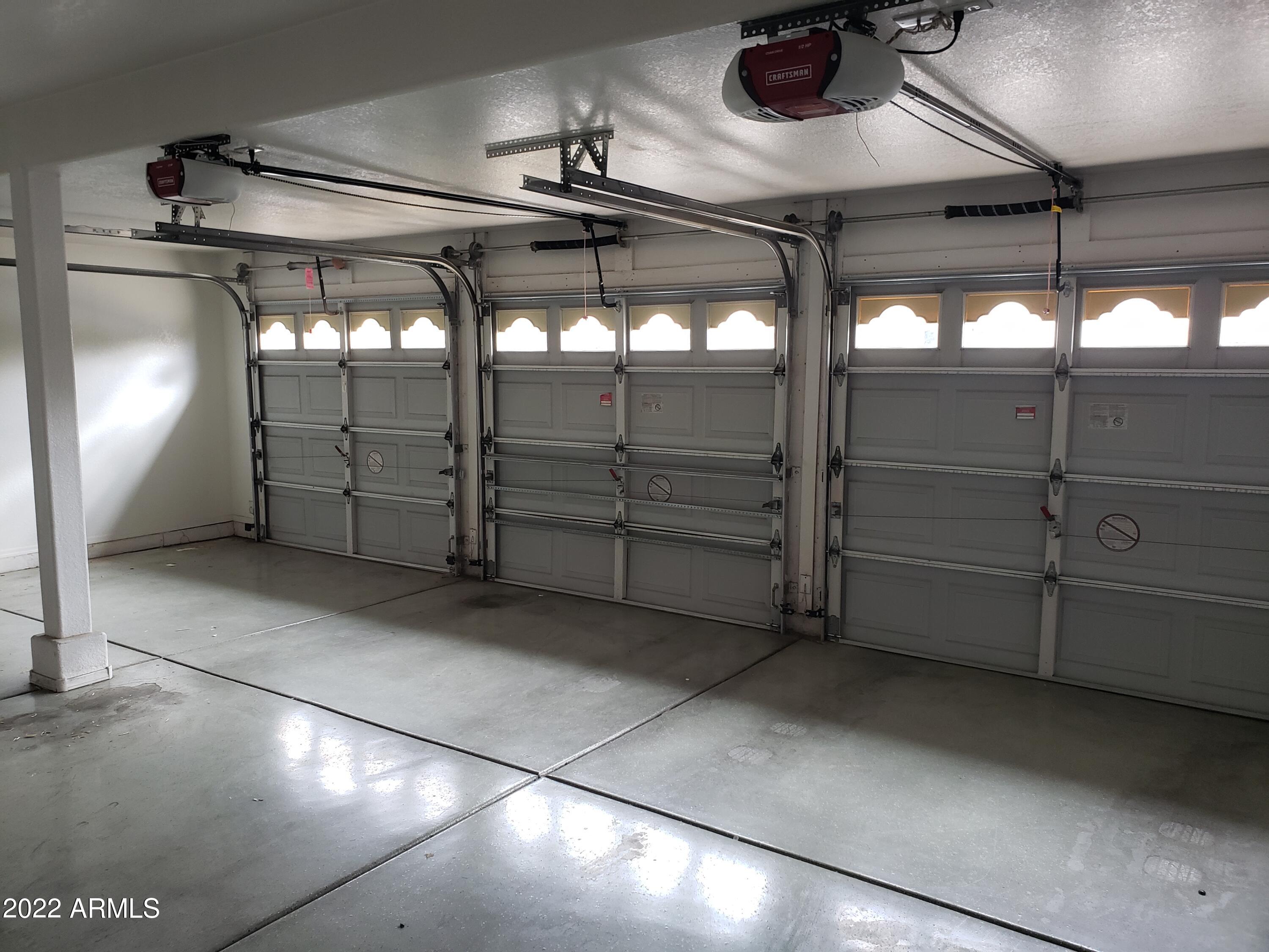 3124 W TYSON Place