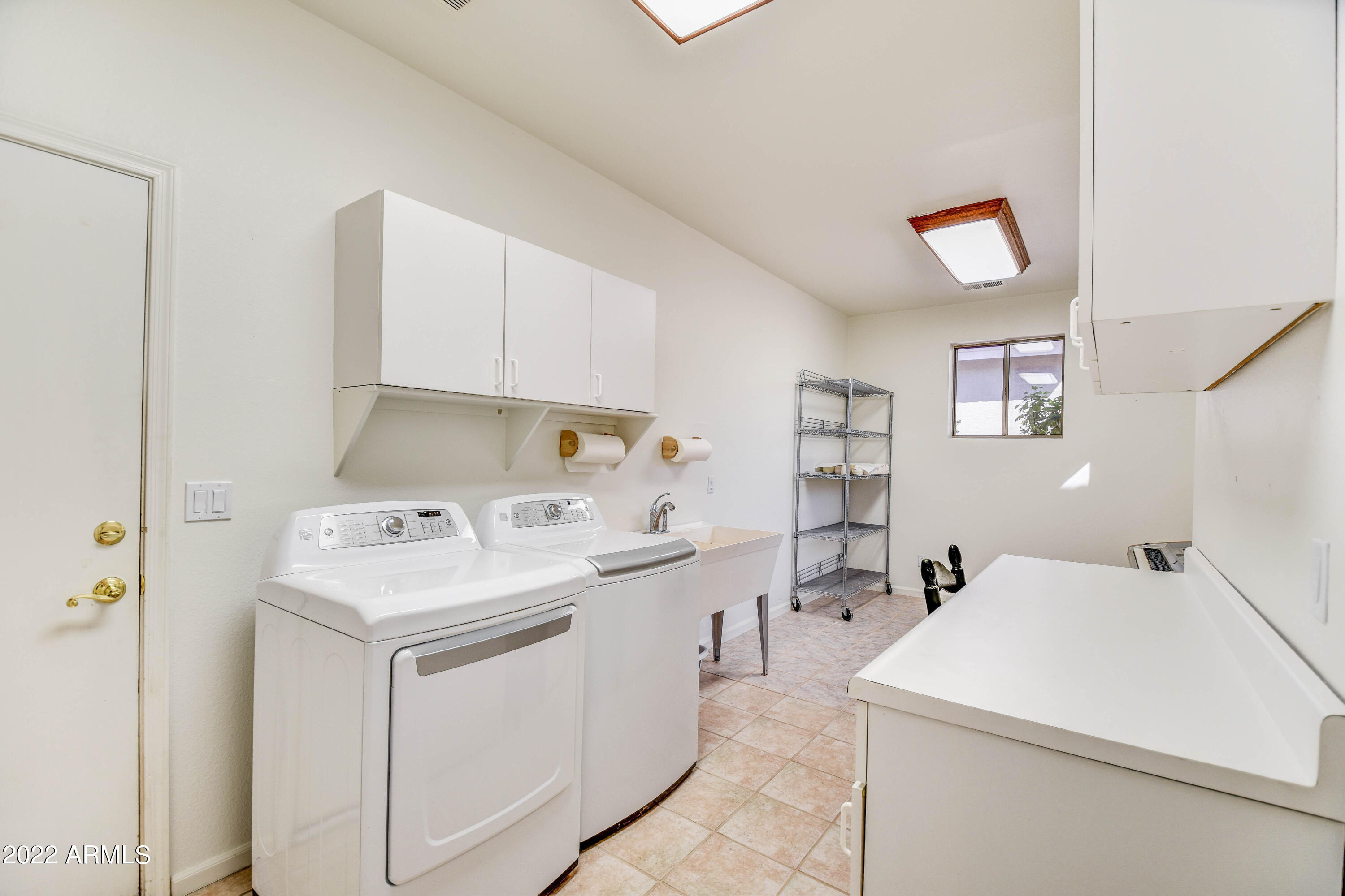 5123 S CRESTED SAGUARO Lane