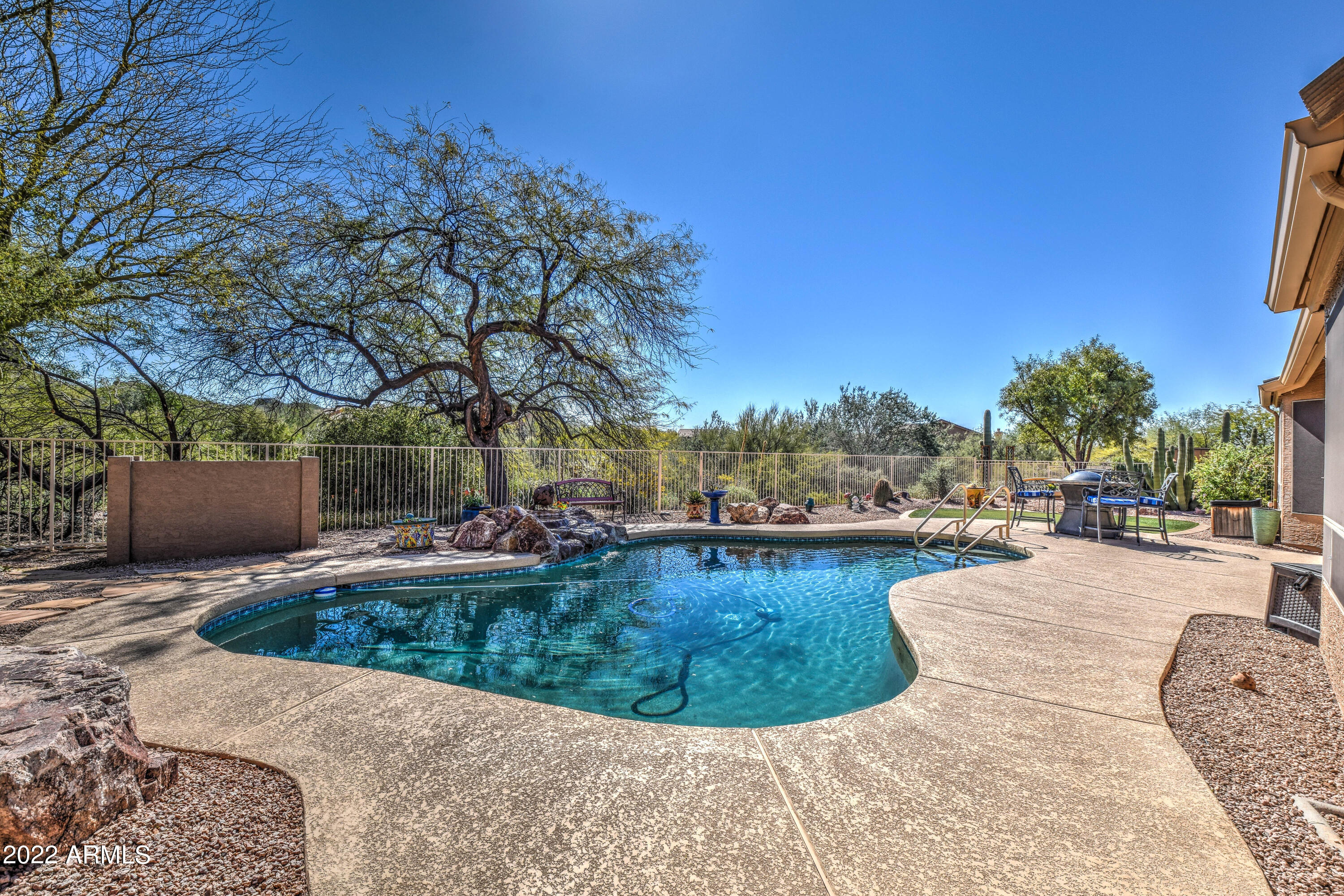 5123 S CRESTED SAGUARO Lane