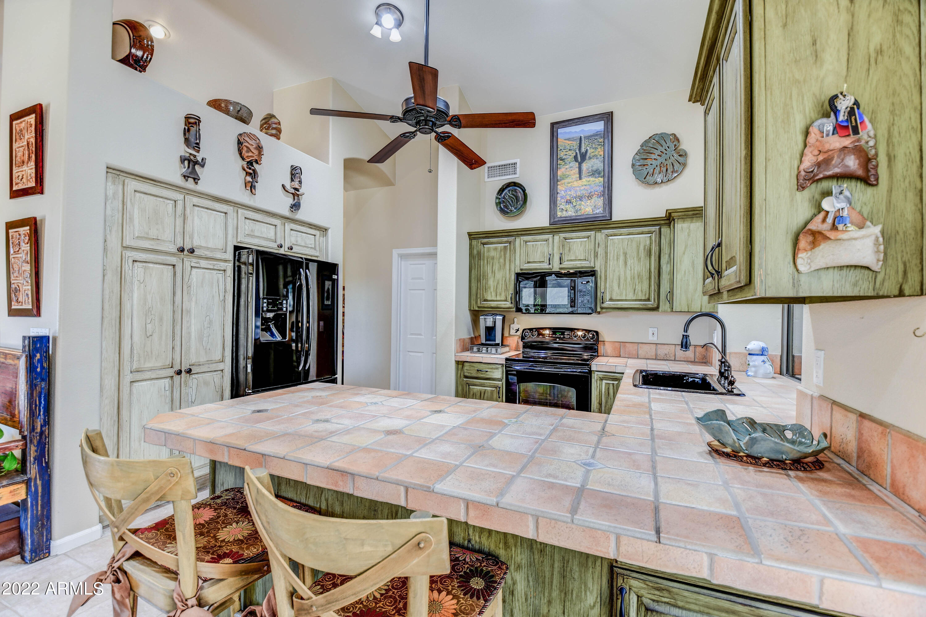 5123 S CRESTED SAGUARO Lane