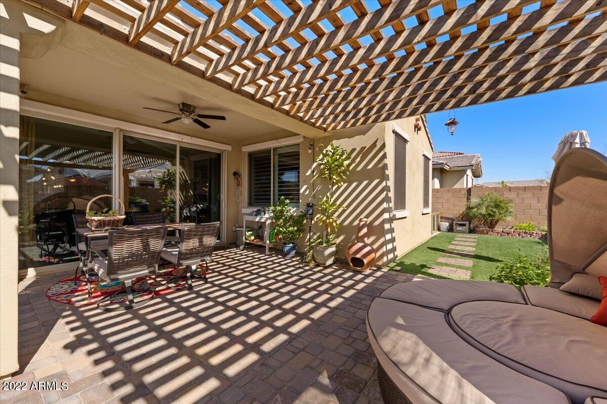 10605 E DURANT Drive
