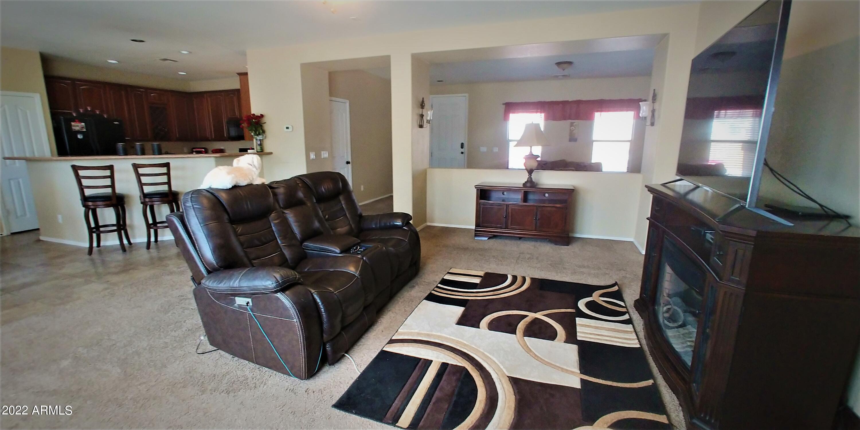 25639 W LYNNE Lane