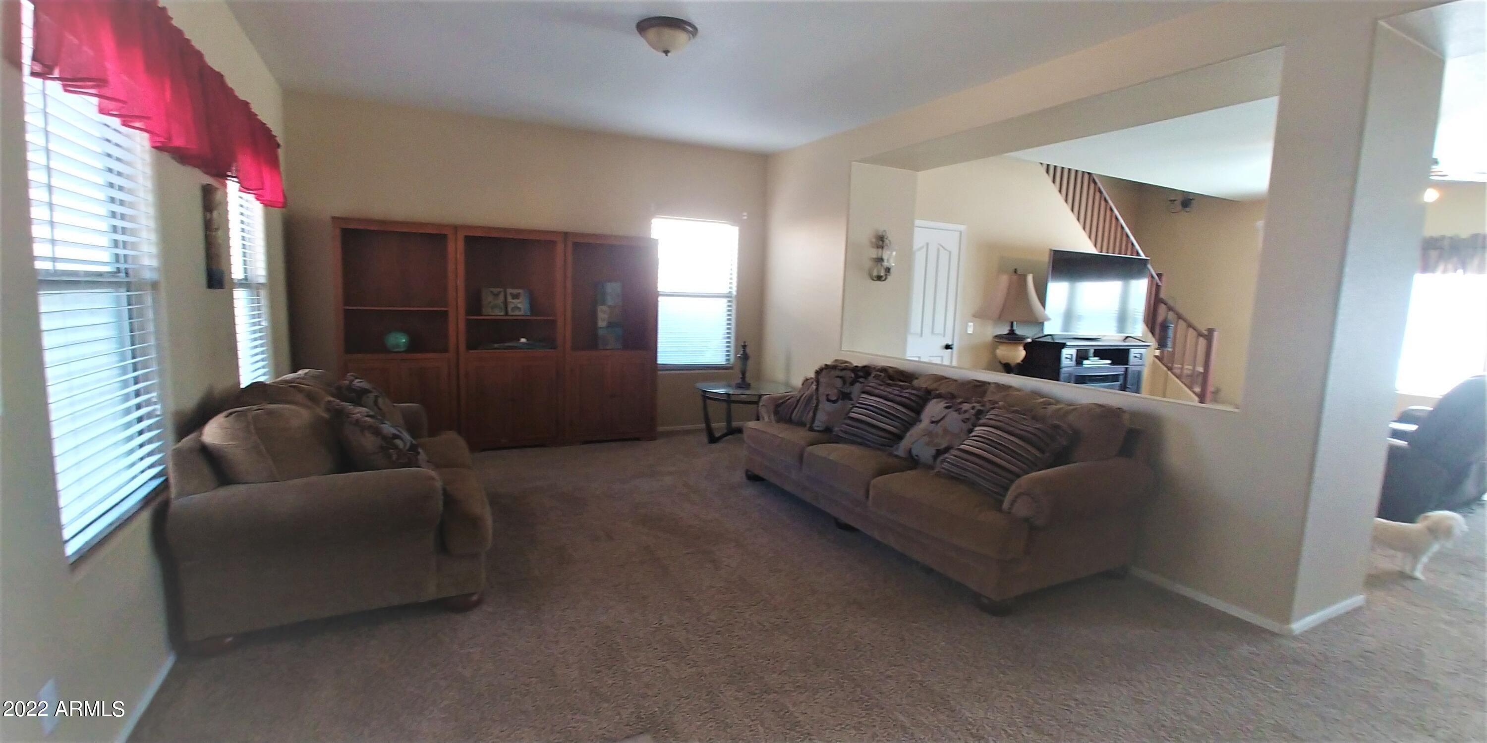 25639 W LYNNE Lane