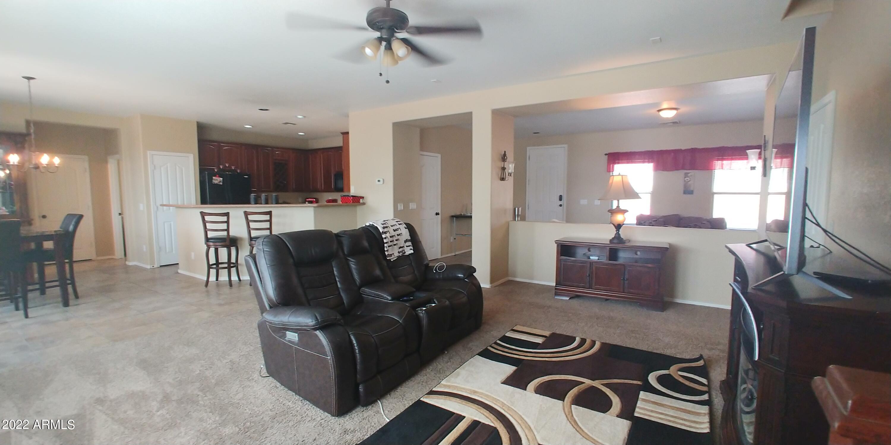 25639 W LYNNE Lane