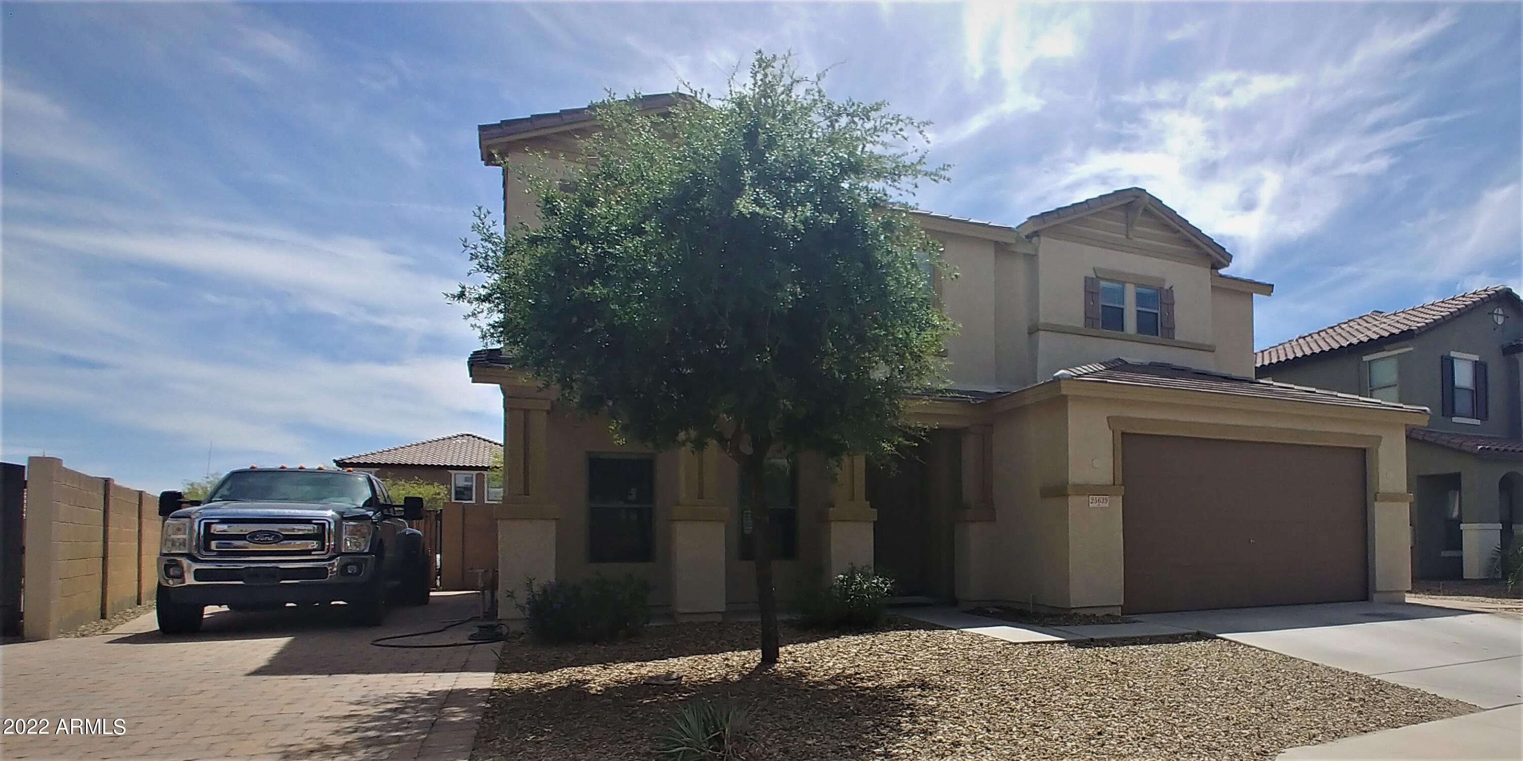 25639 W LYNNE Lane