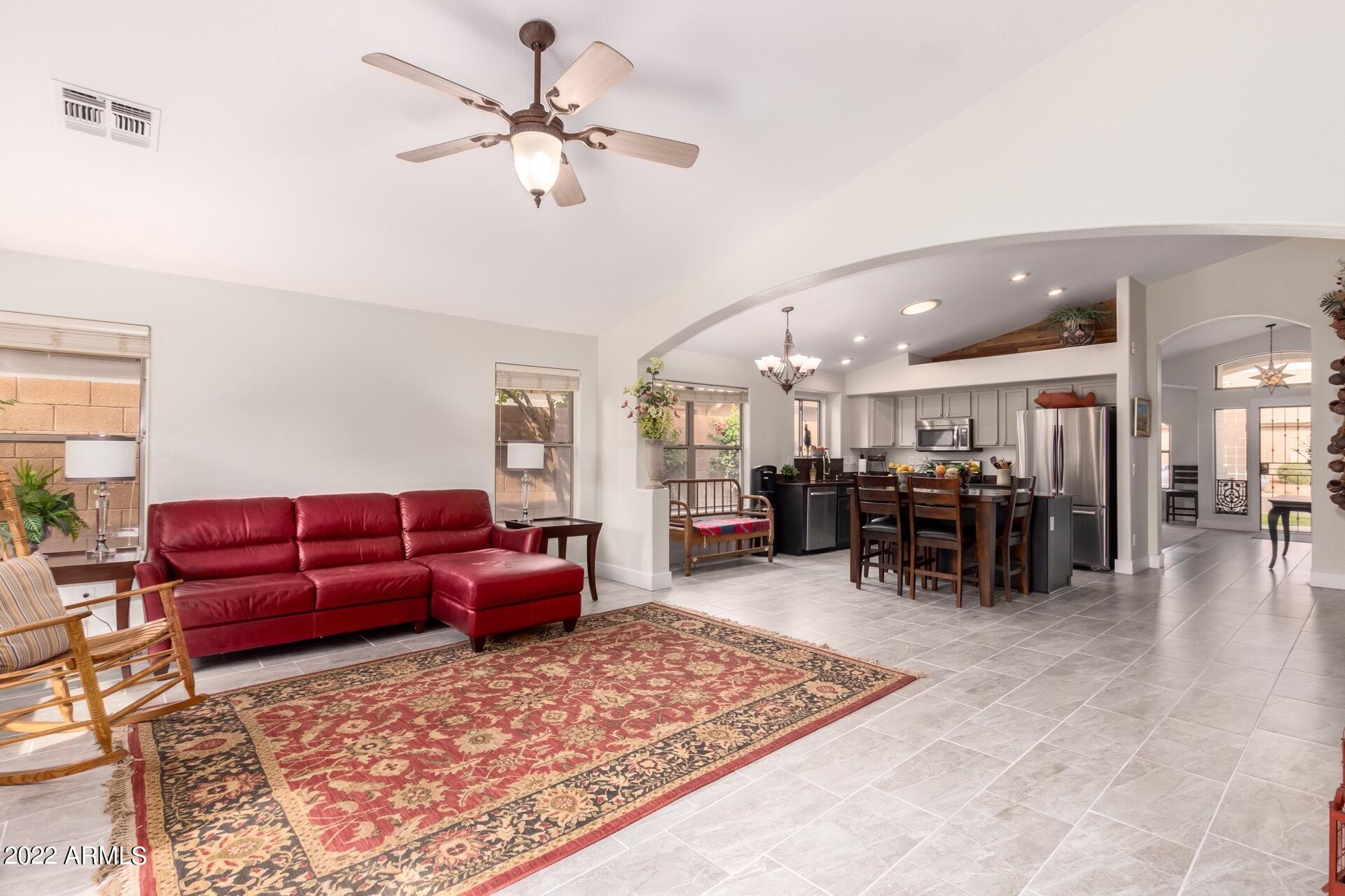 3246 S CALDERON --