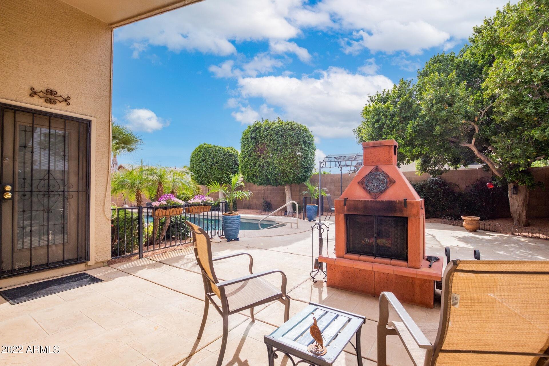 3246 S CALDERON --