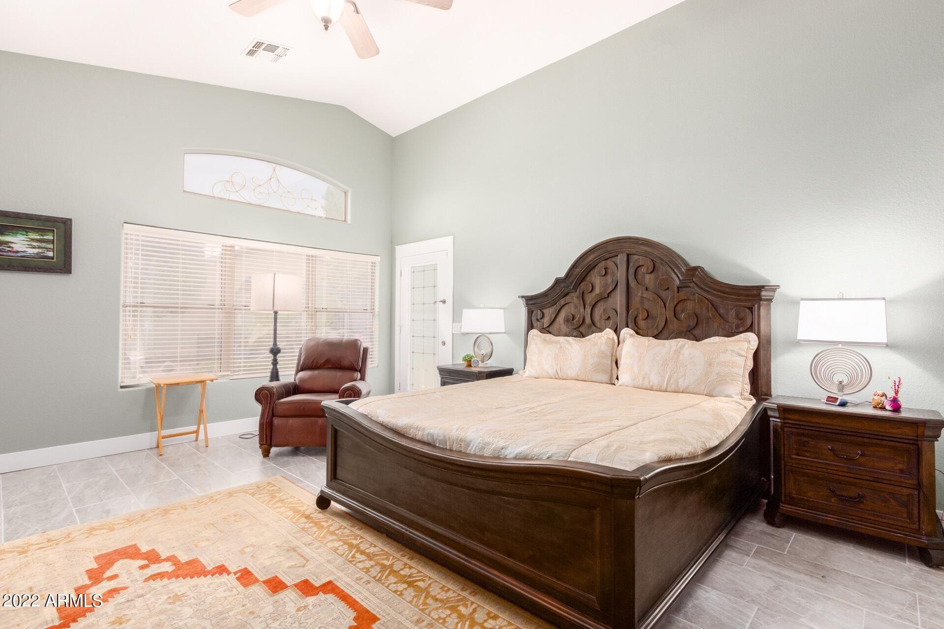 3246 S CALDERON --
