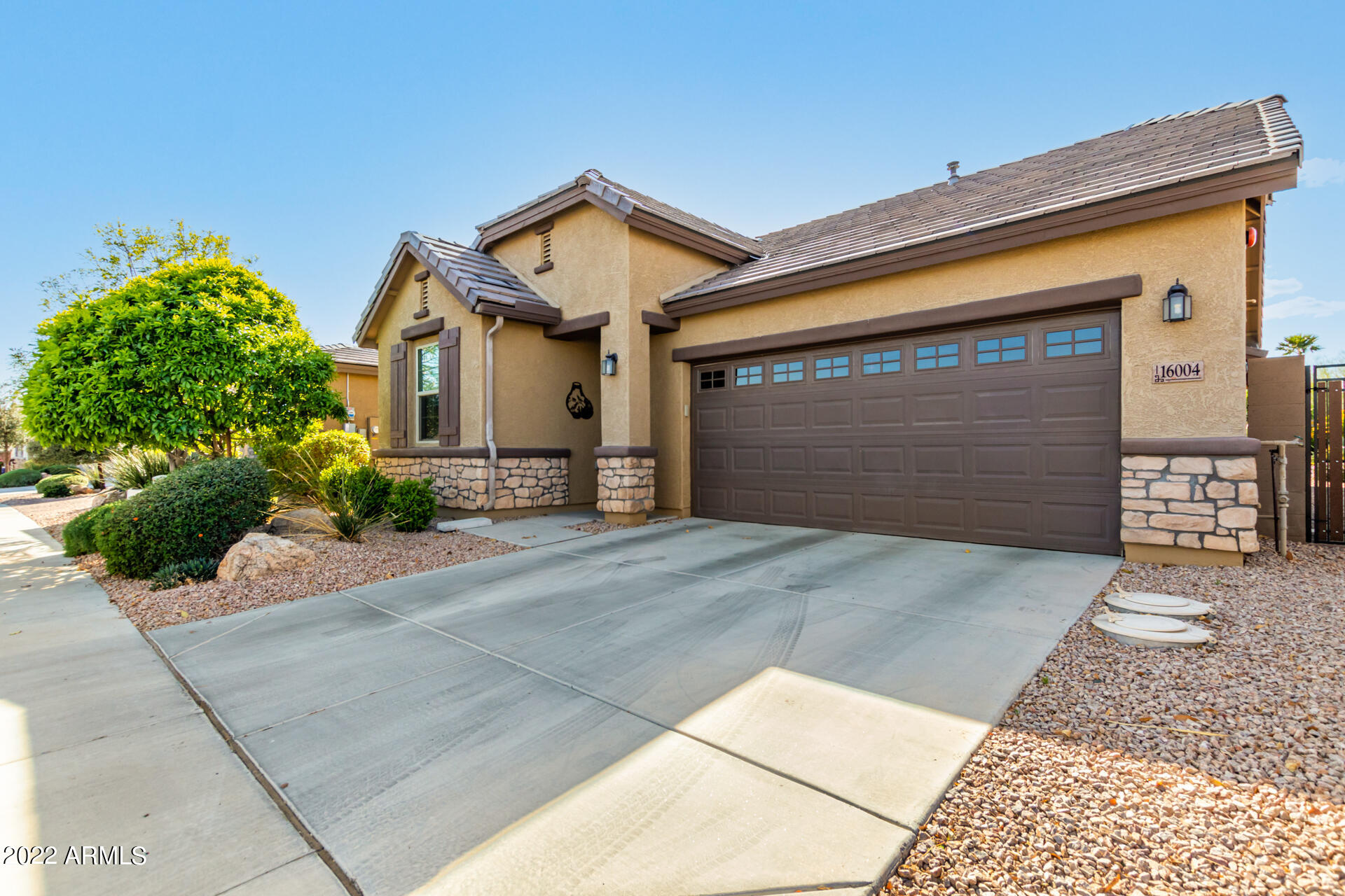 16004 N 109TH Lane