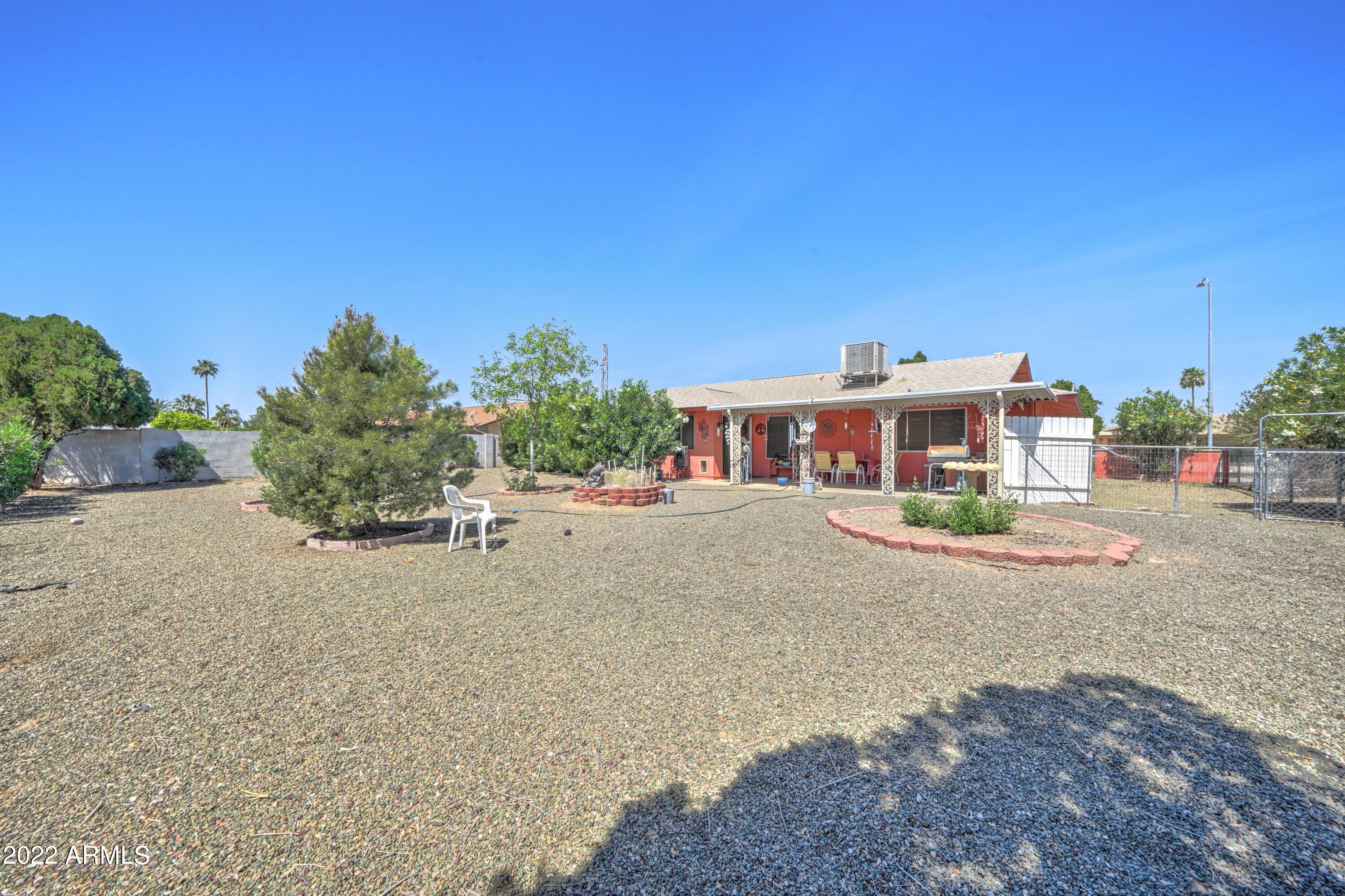 9875 W PALMERAS Drive