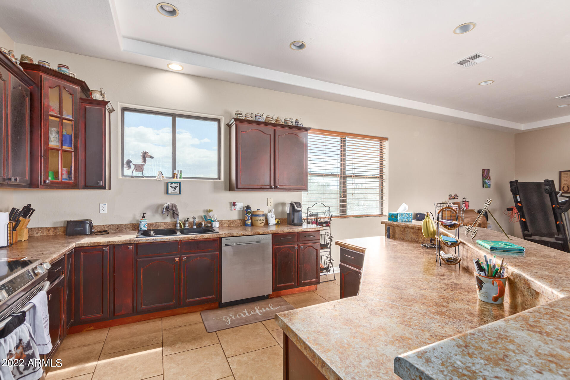 20445 W THISTLE LANDING Drive