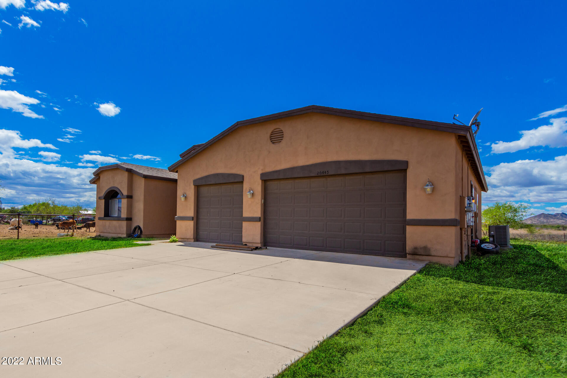 20445 W THISTLE LANDING Drive