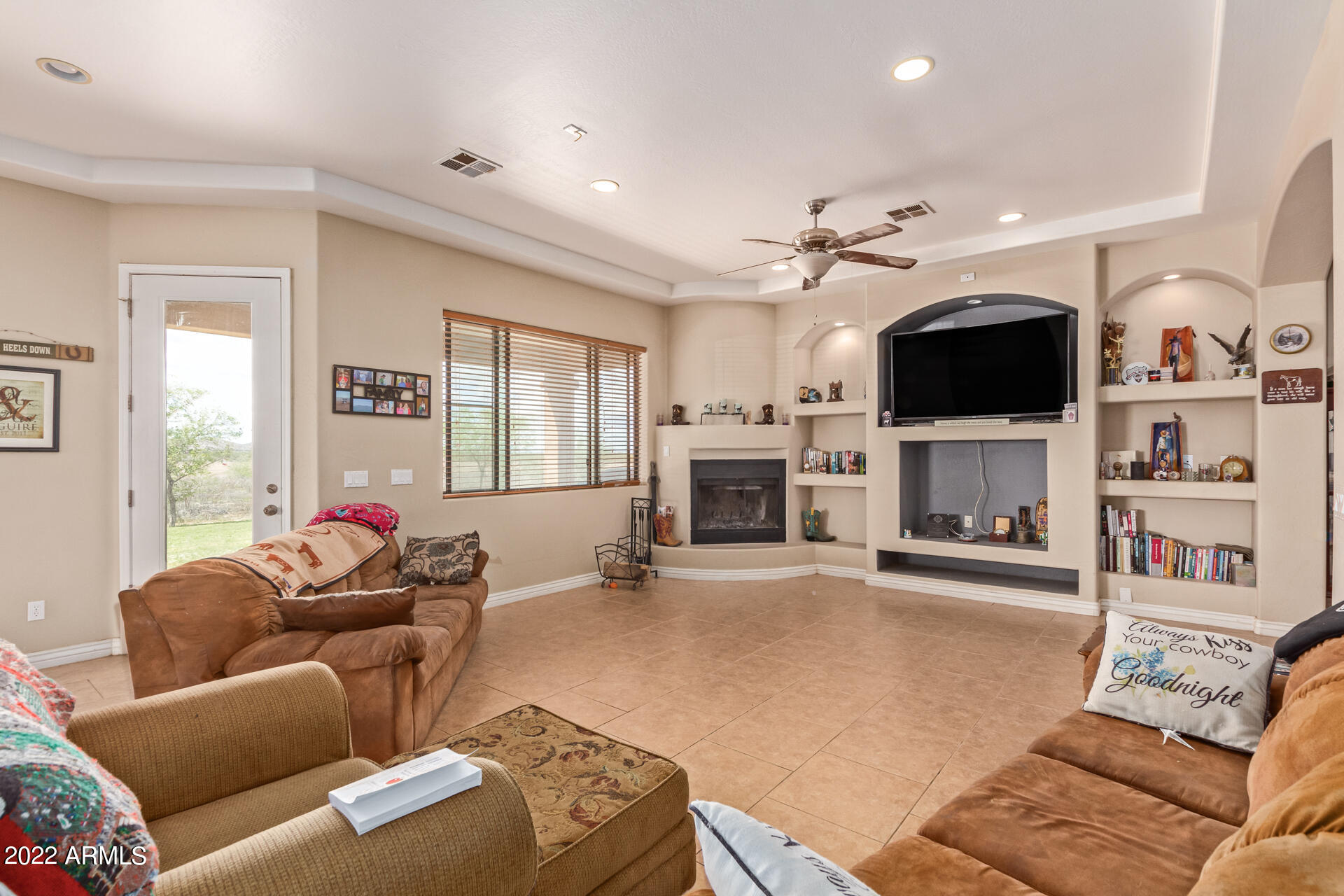20445 W THISTLE LANDING Drive