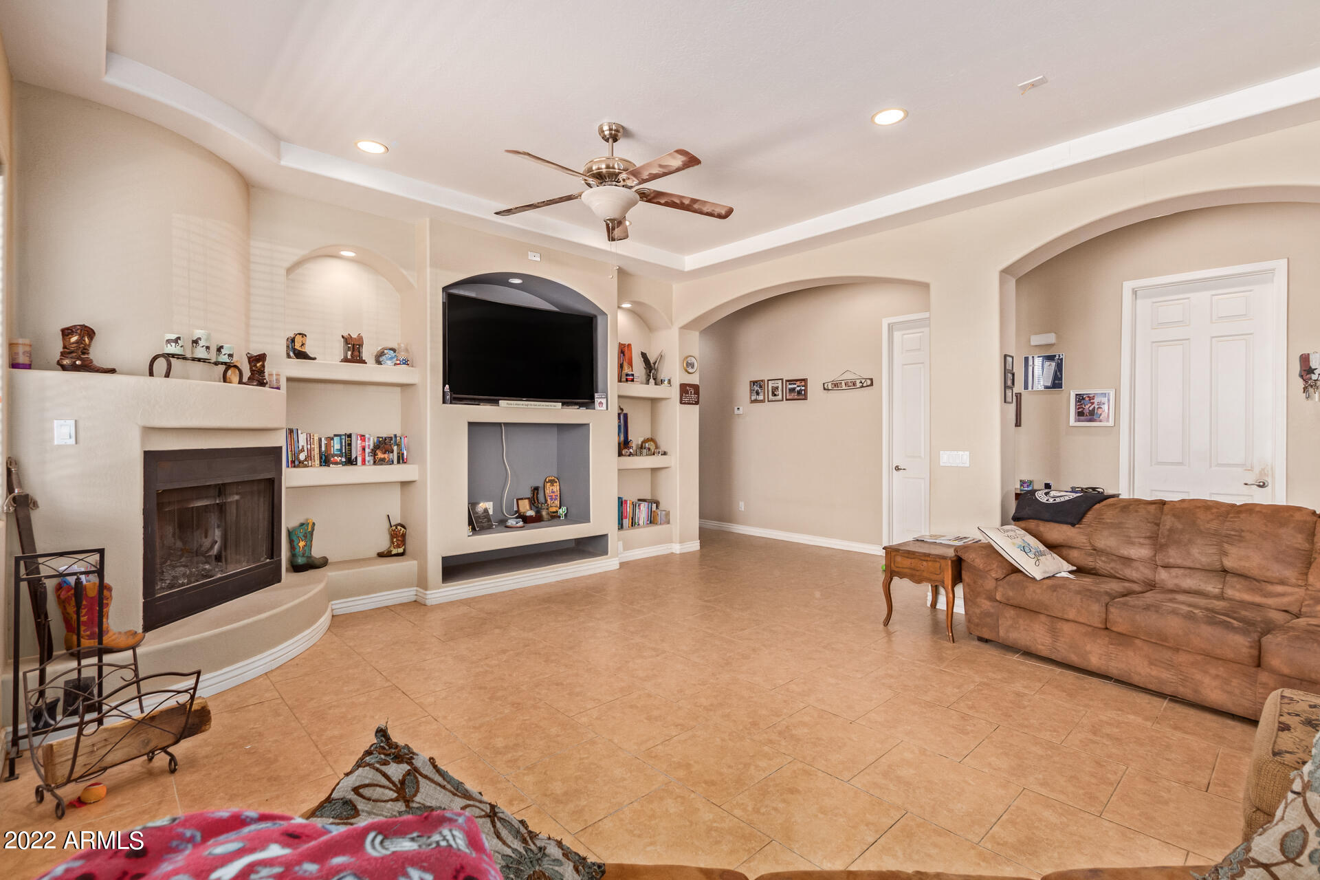 20445 W THISTLE LANDING Drive