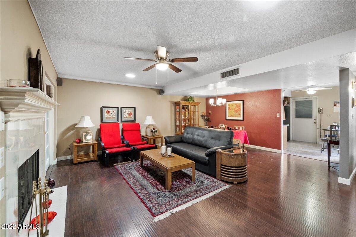 3345 E UNIVERSITY Drive Unit: #43