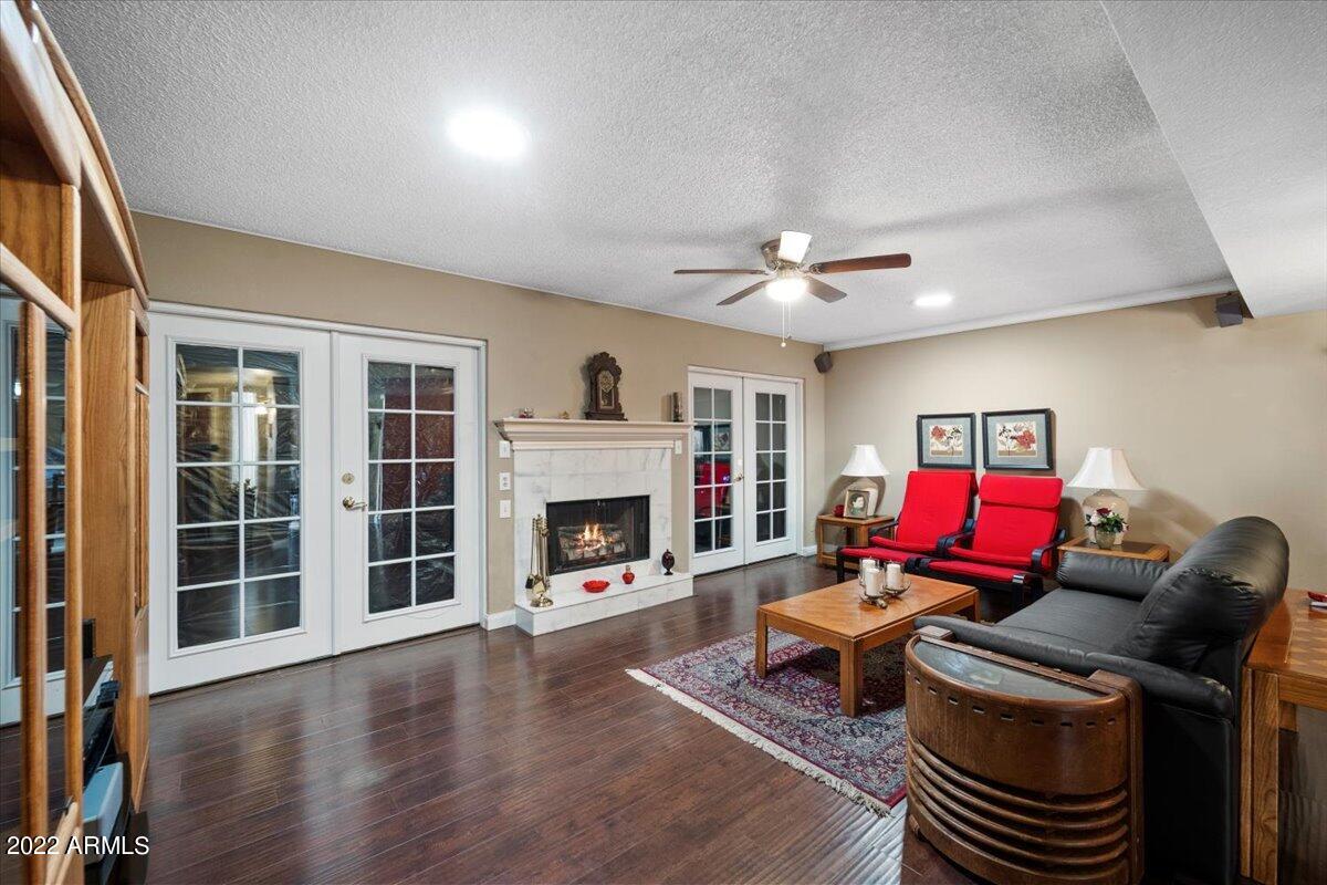 3345 E UNIVERSITY Drive Unit: #43