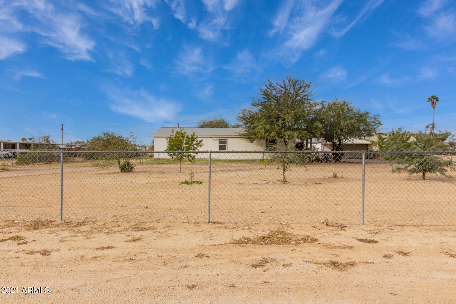 10348 N BATTLEFORD Drive