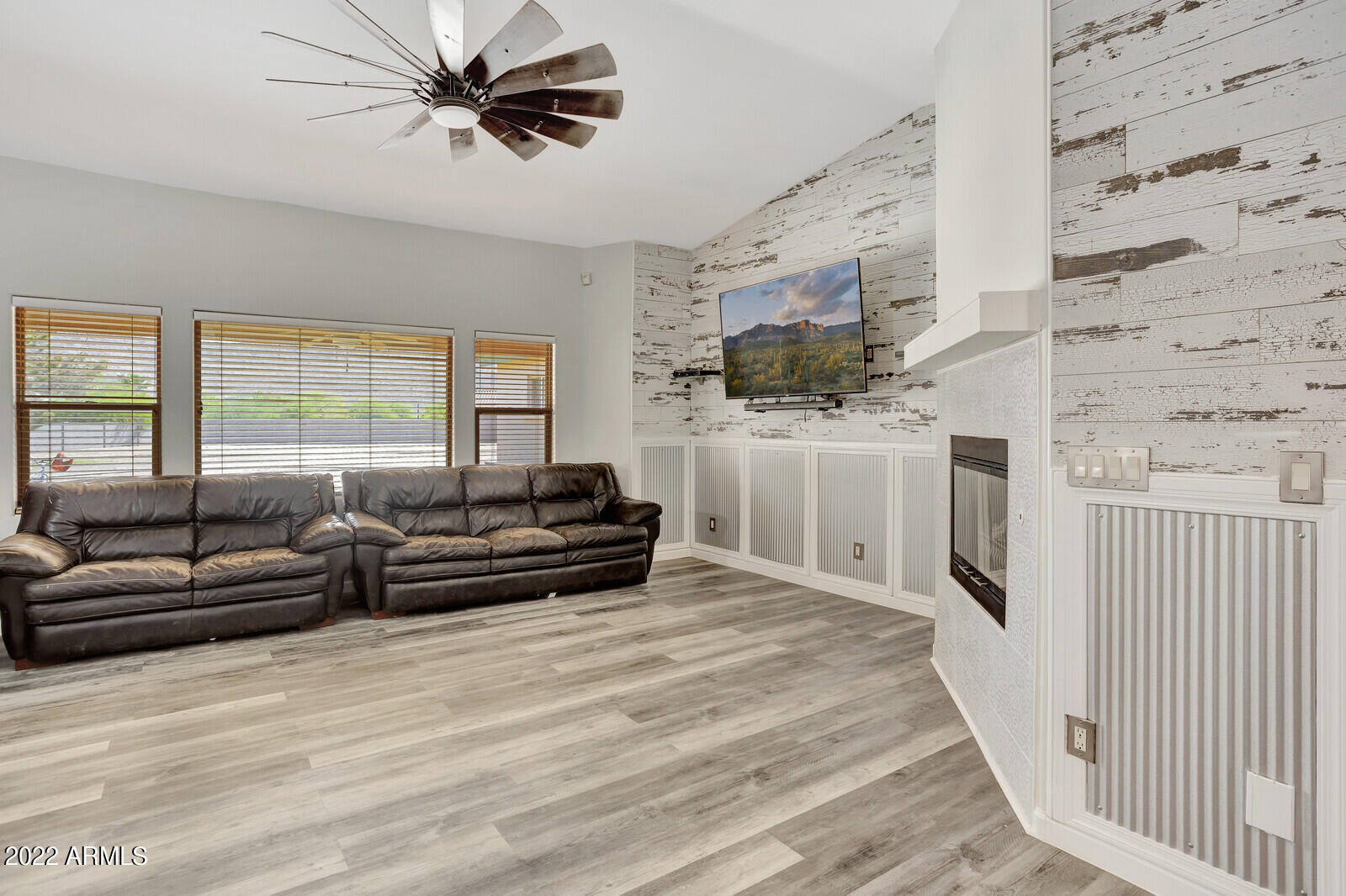 23031 N 65 Lane