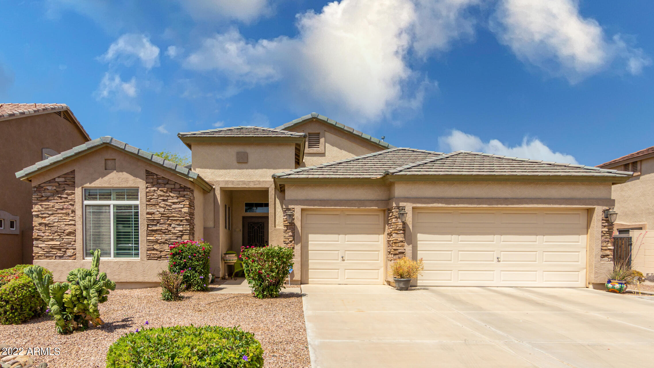 3354 E THORNTON Avenue