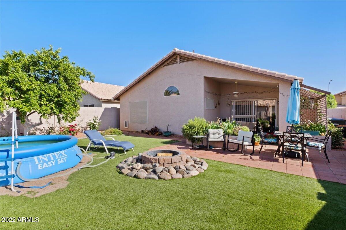 120 W HELENA Drive