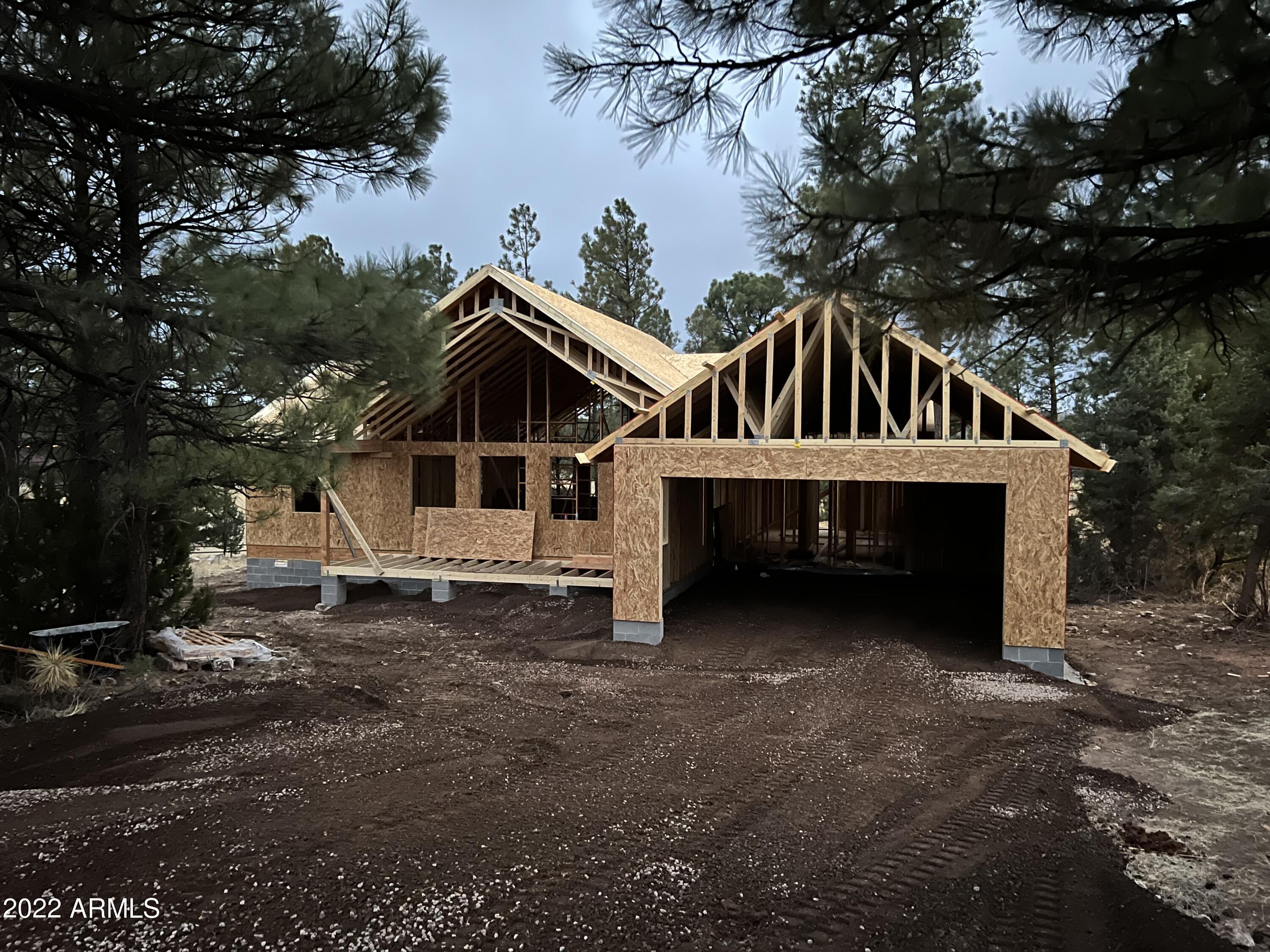 2239 FAIRWAY Drive