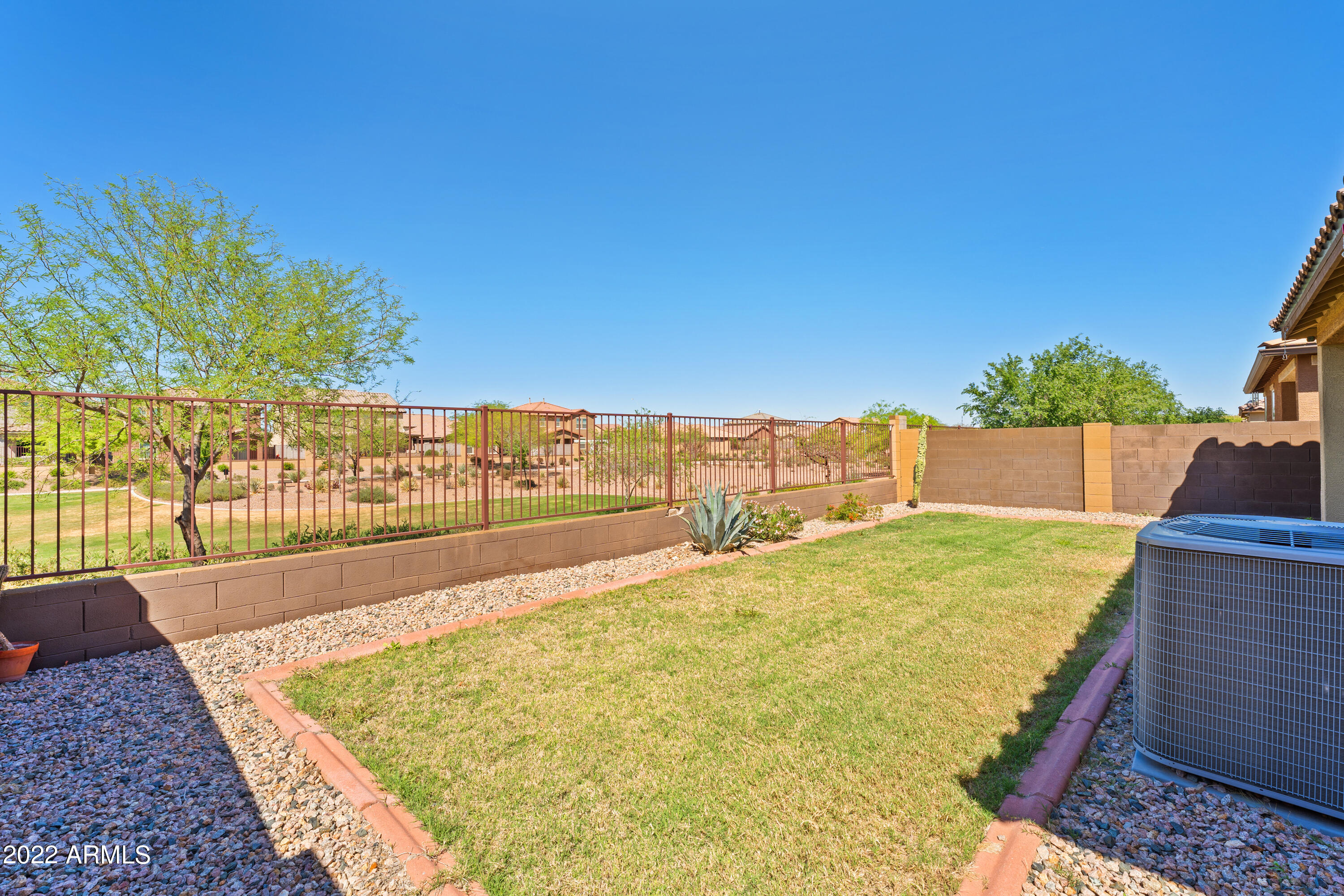 40956 W TAMARA Lane