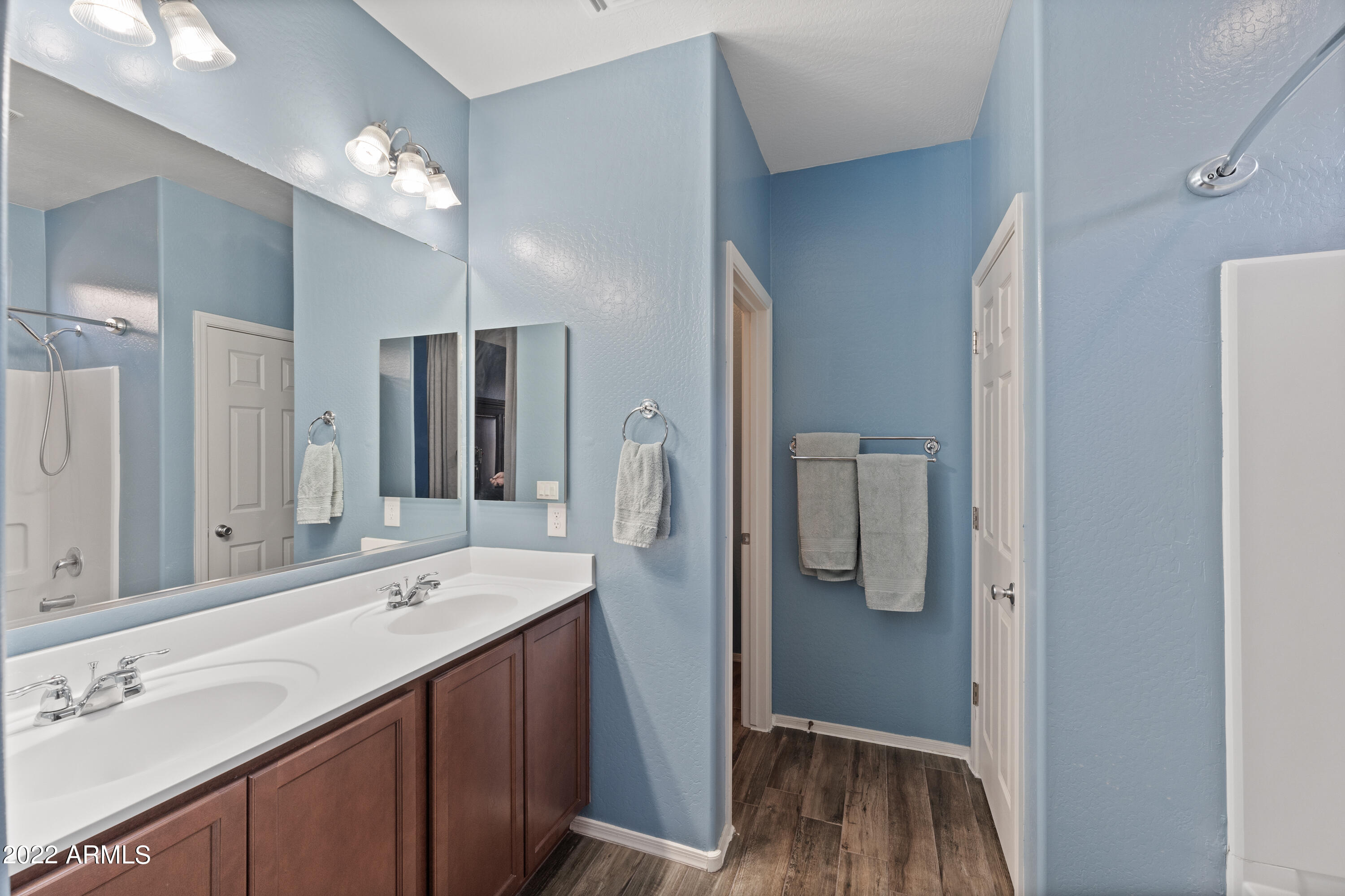 40956 W TAMARA Lane